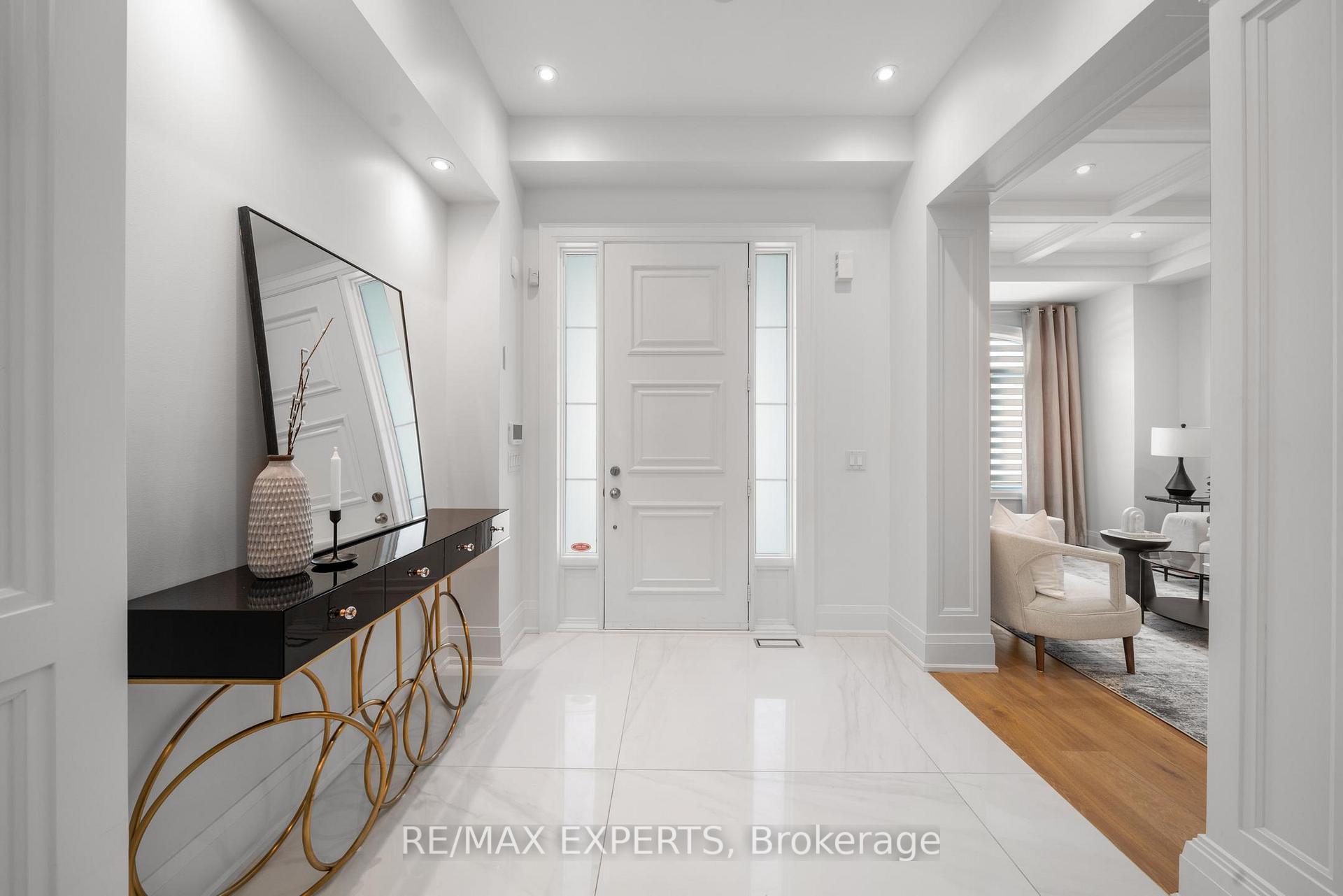 Photo 13 of 61 Nave Street, Vaughan, Kleinburg — HOMEH