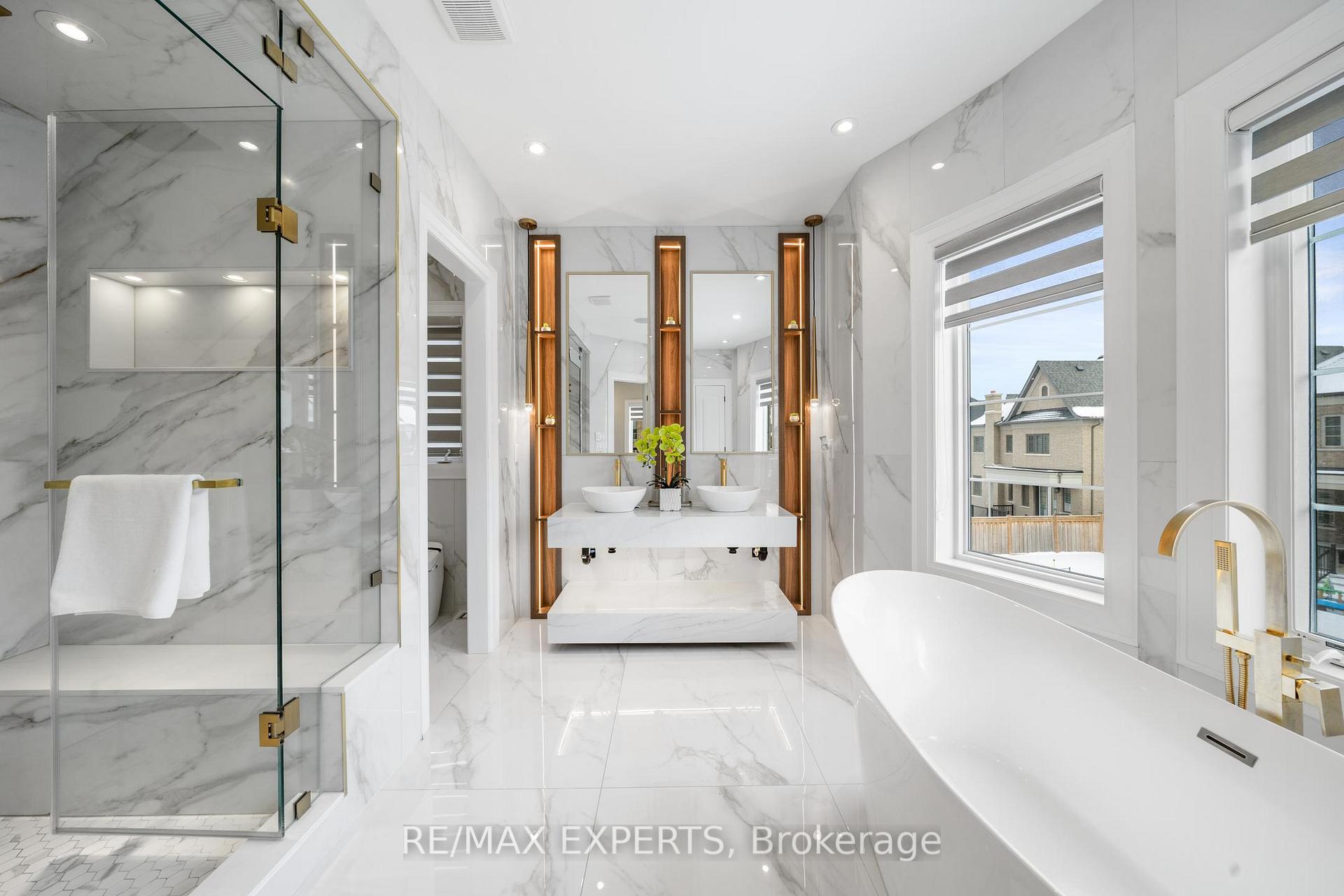 Photo 39 of 61 Nave Street, Vaughan, Kleinburg — HOMEH