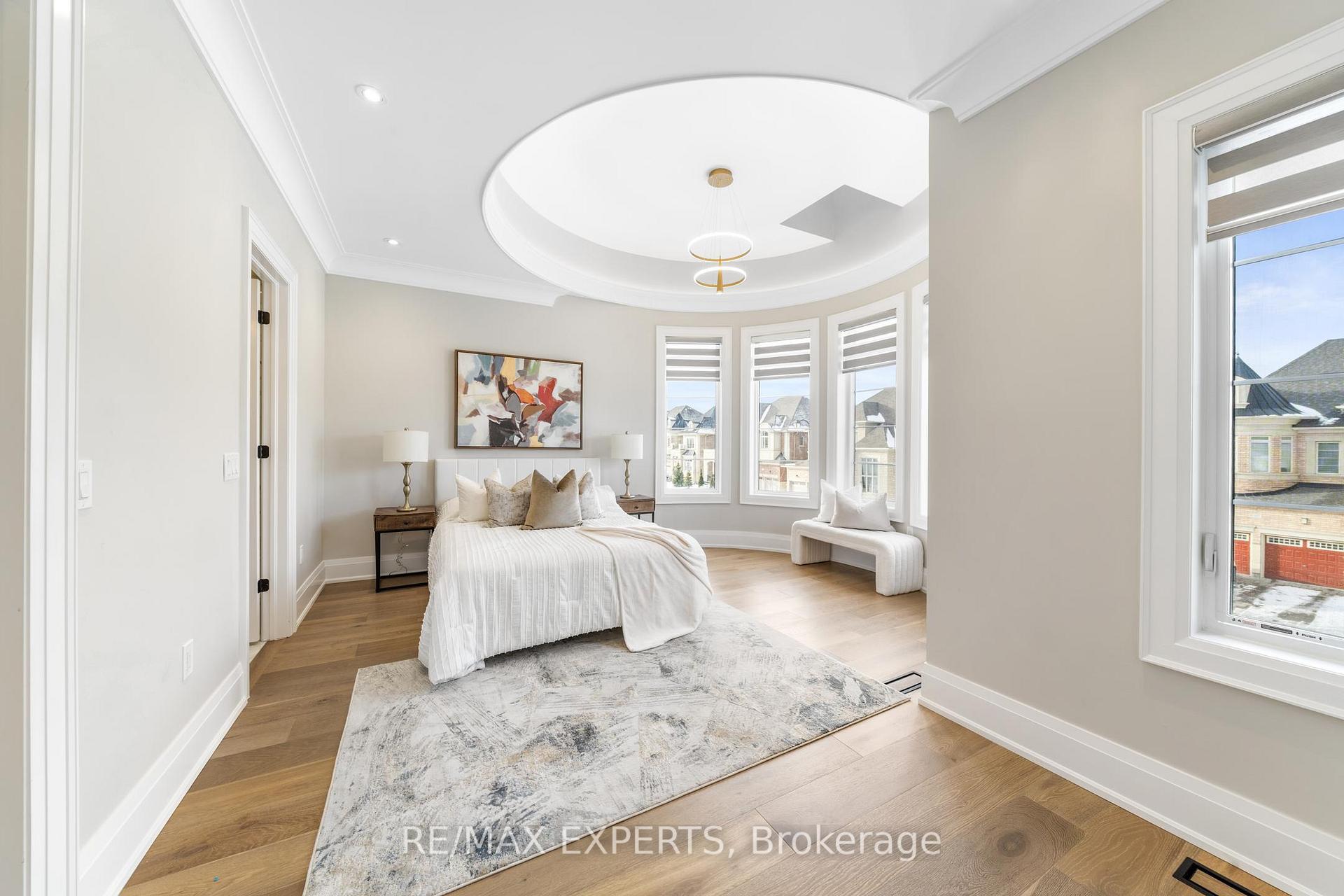 Photo 44 of 61 Nave Street, Vaughan, Kleinburg — HOMEH