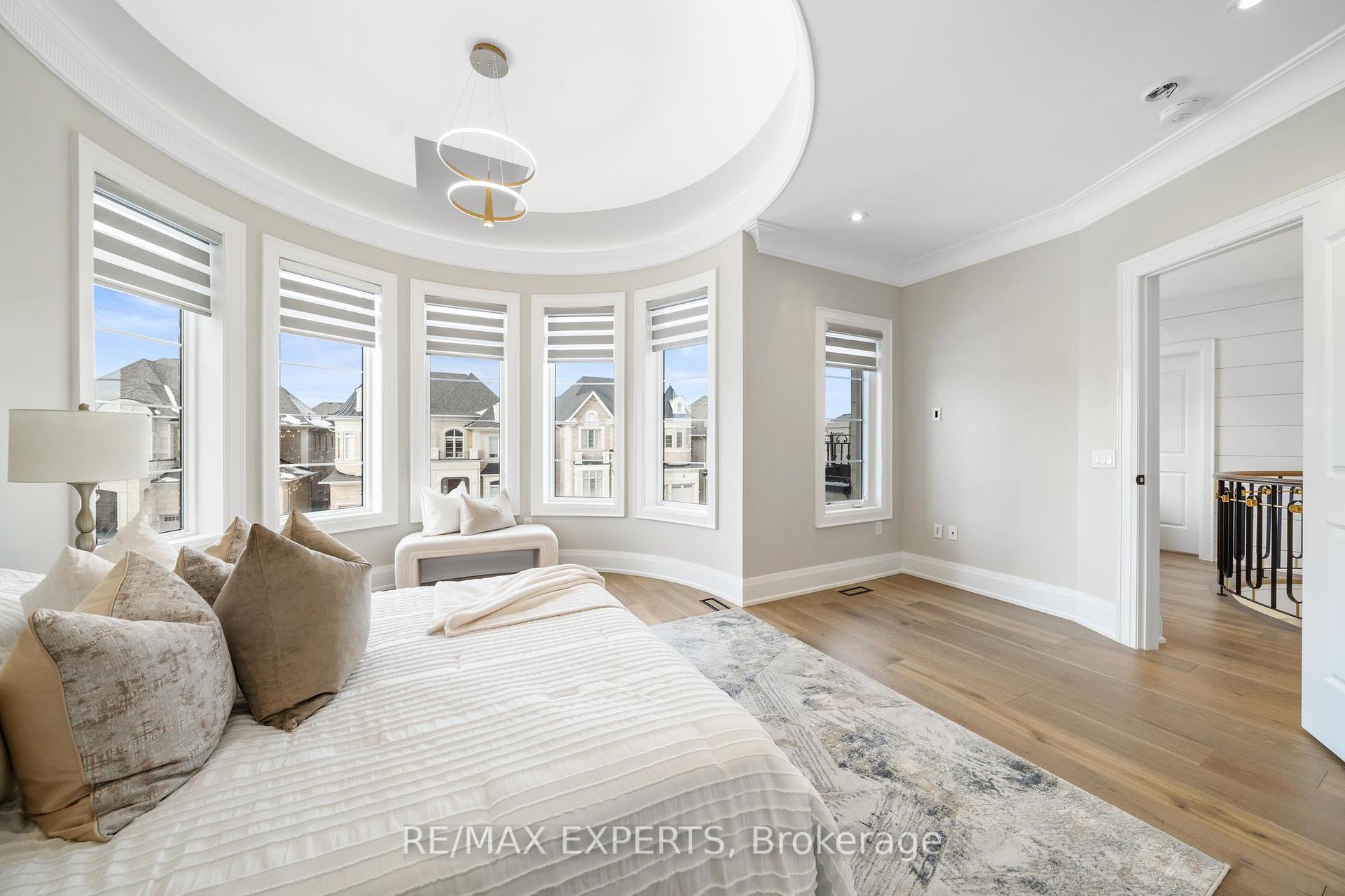 Photo 41 of 61 Nave Street, Vaughan, Kleinburg — HOMEH