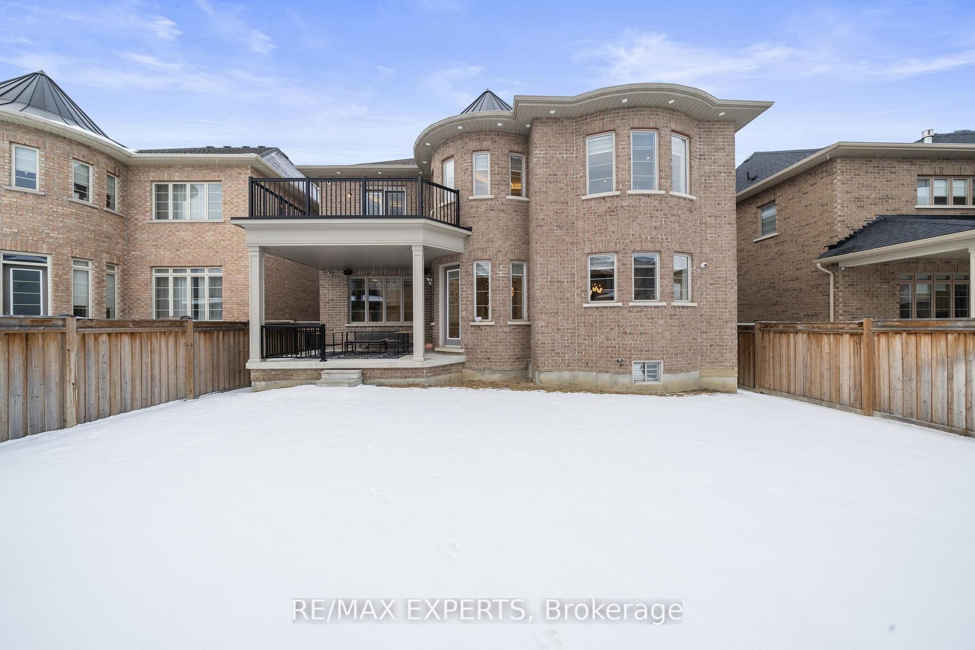 Photo 48 of 61 Nave Street, Vaughan, Kleinburg — HOMEH