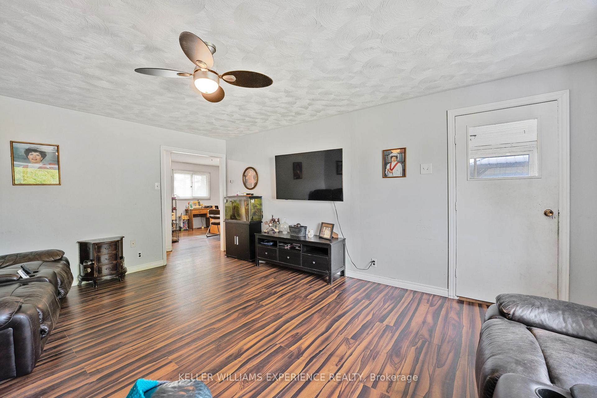 Photo 9 of 7106 County Road 56, Essa, Rural Essa — HOMEH