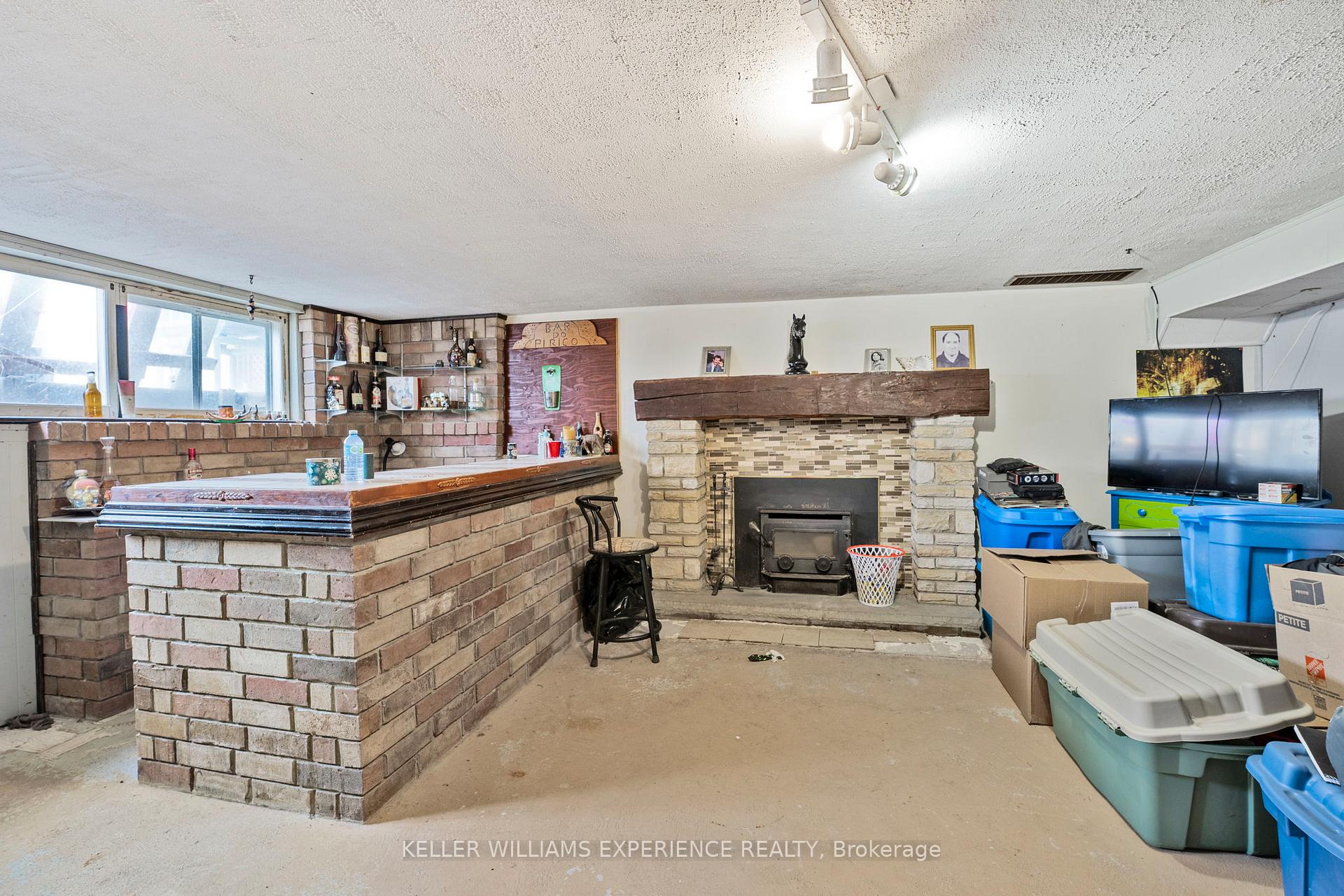 Photo 21 of 7106 County Road 56, Essa, Rural Essa — HOMEH