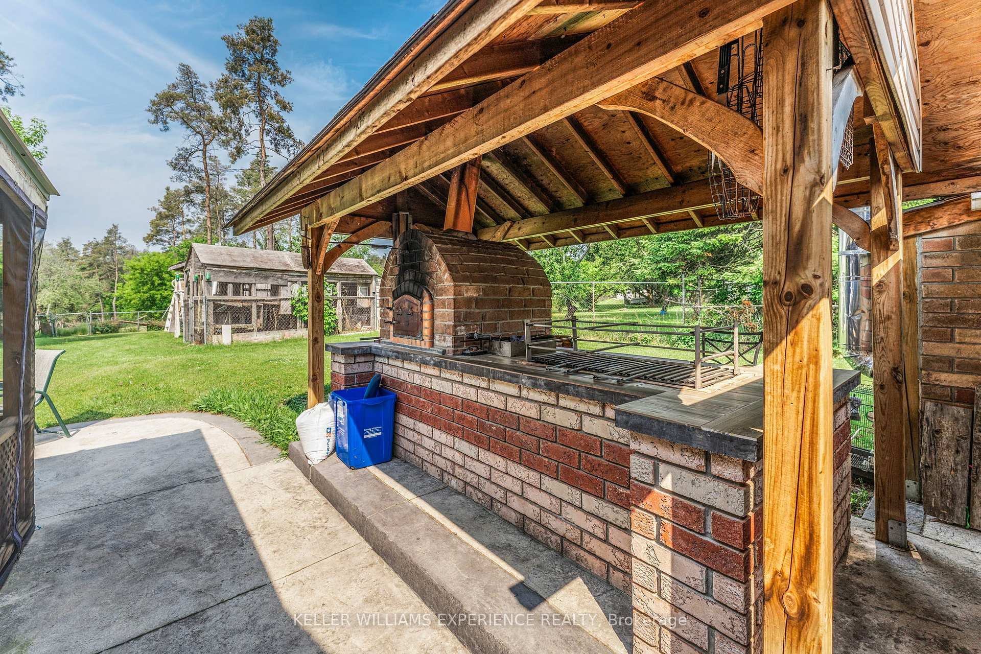 Photo 39 of 7106 County Road 56, Essa, Rural Essa — HOMEH