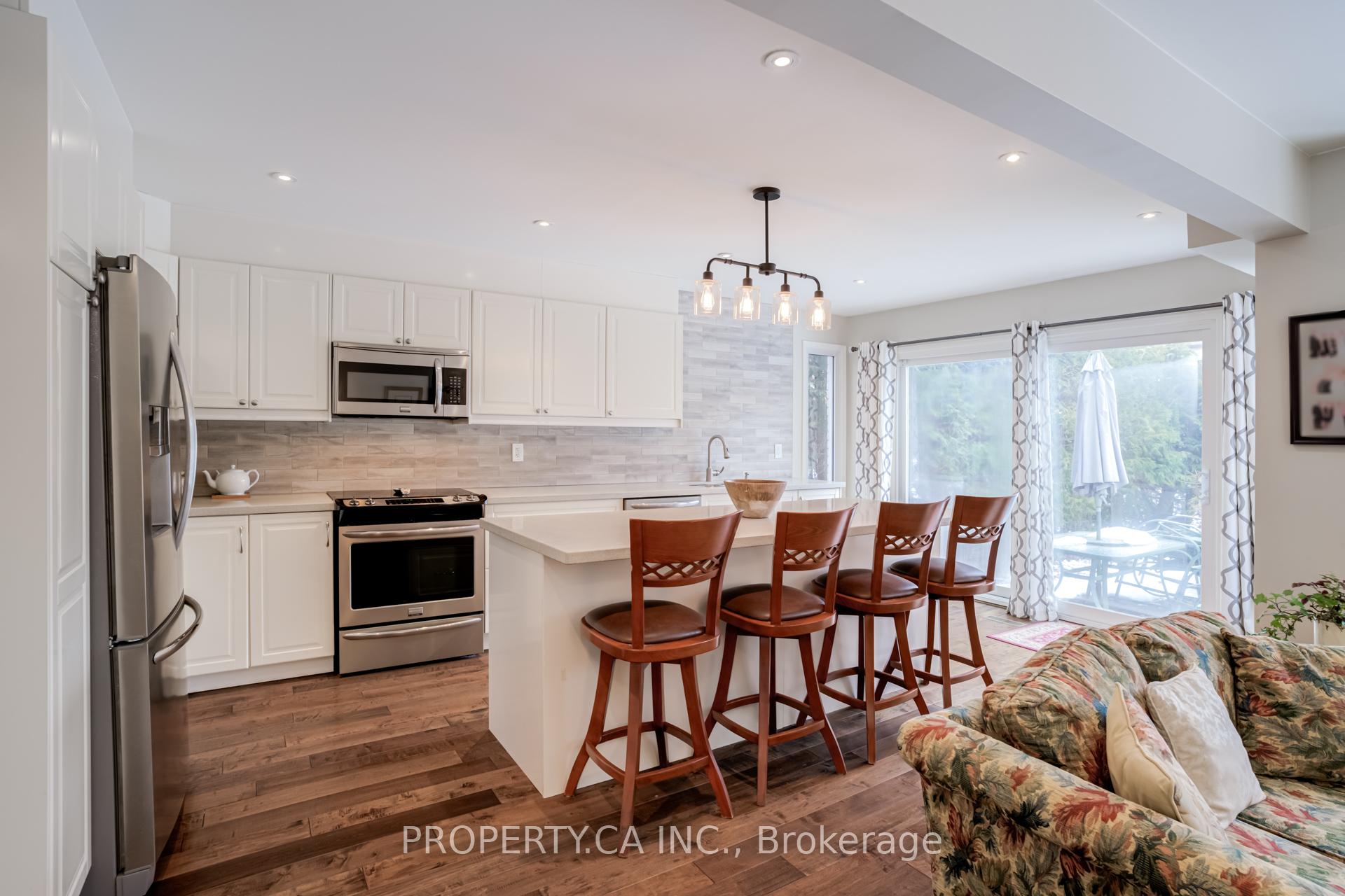Photo 4 of 1209 Maple Gate Road, Pickering, Liverpool — HOMEH