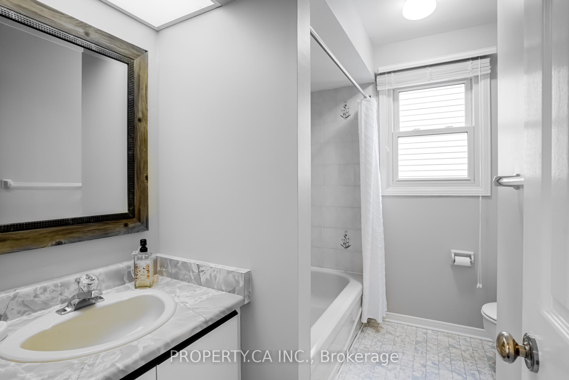 Photo 17 of 1209 Maple Gate Road, Pickering, Liverpool — HOMEH