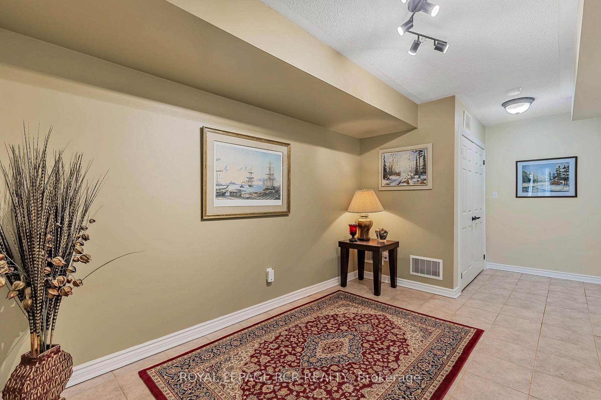 Photo 17 of Unit 95, 1250 St. Martins Drive, Pickering, Bay Ridges — HOMEH