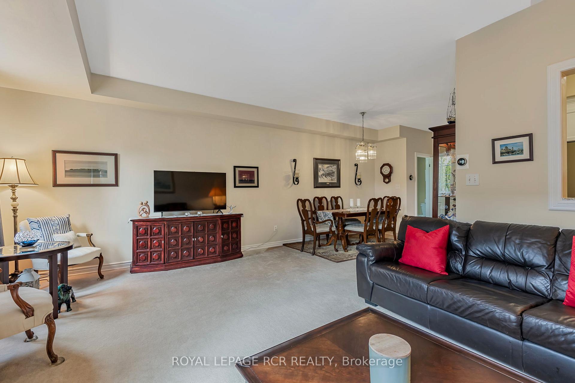 Photo 14 of Unit 95, 1250 St. Martins Drive, Pickering, Bay Ridges — HOMEH