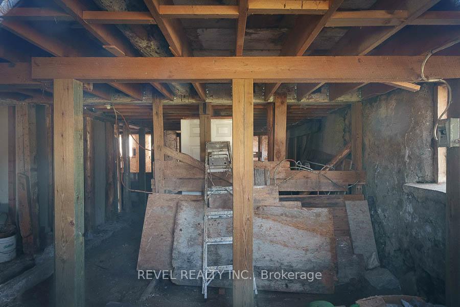 Photo 34 of 384 Blue Lake Road, Brant, South Dumfries — HOMEH
