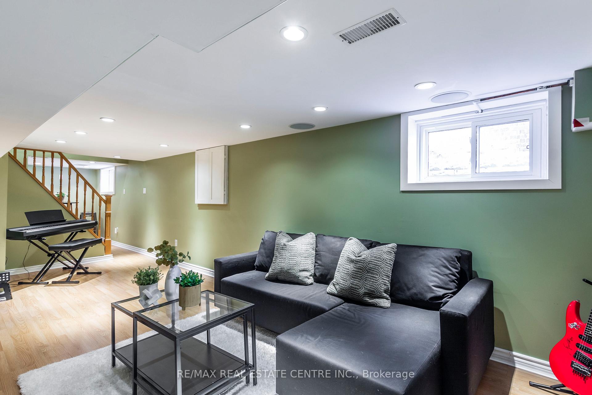 Photo 27 of 139 Barclay Street, Hamilton, Westdale — HOMEH