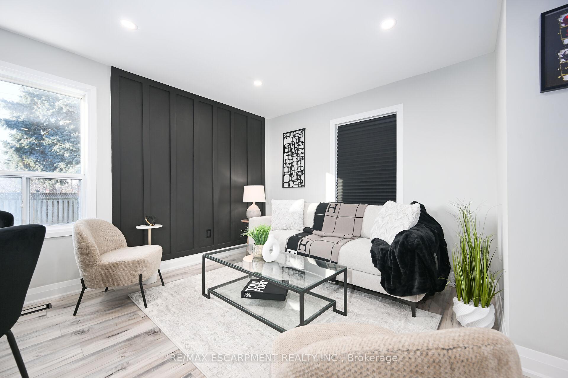 Photo 1 of 582 Roxborough Avenue, Hamilton, Normanhurst — HOMEH