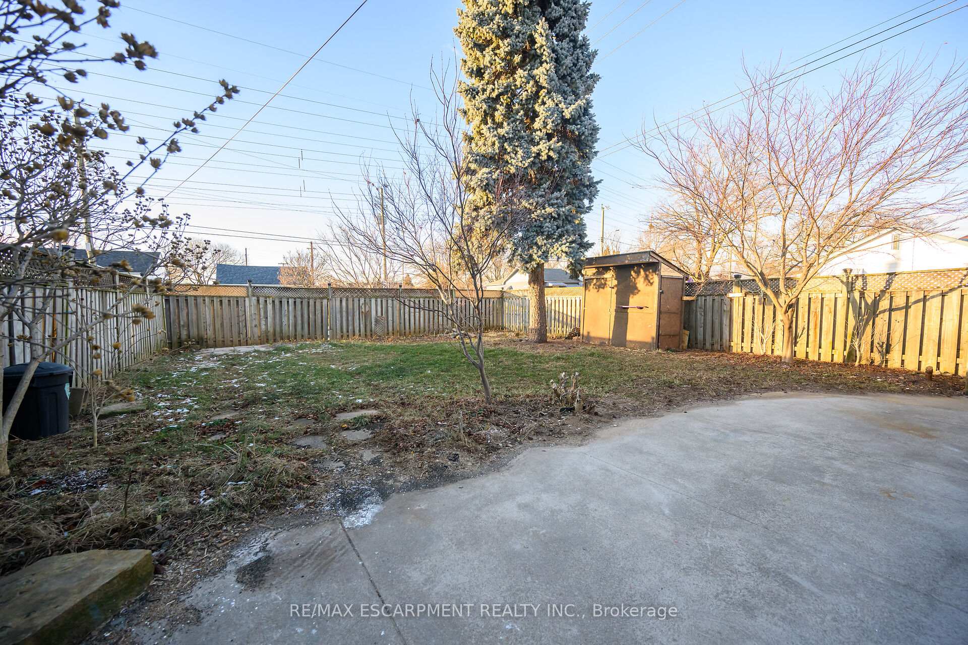 Photo 27 of 582 Roxborough Avenue, Hamilton, Normanhurst — HOMEH