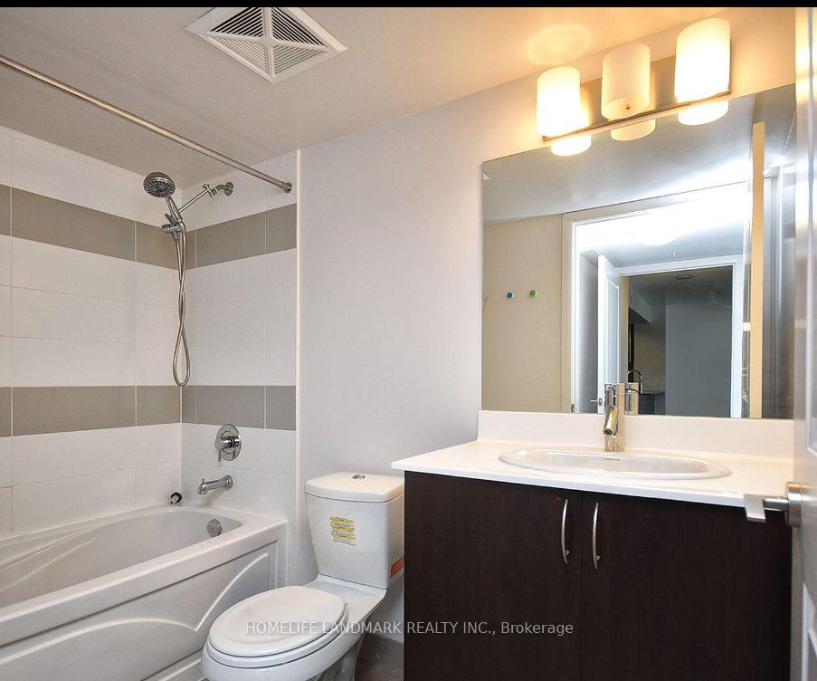 Photo 2 of Unit 2011, 98 Lillian Street, Toronto, Mount Pleasant West — HOMEH