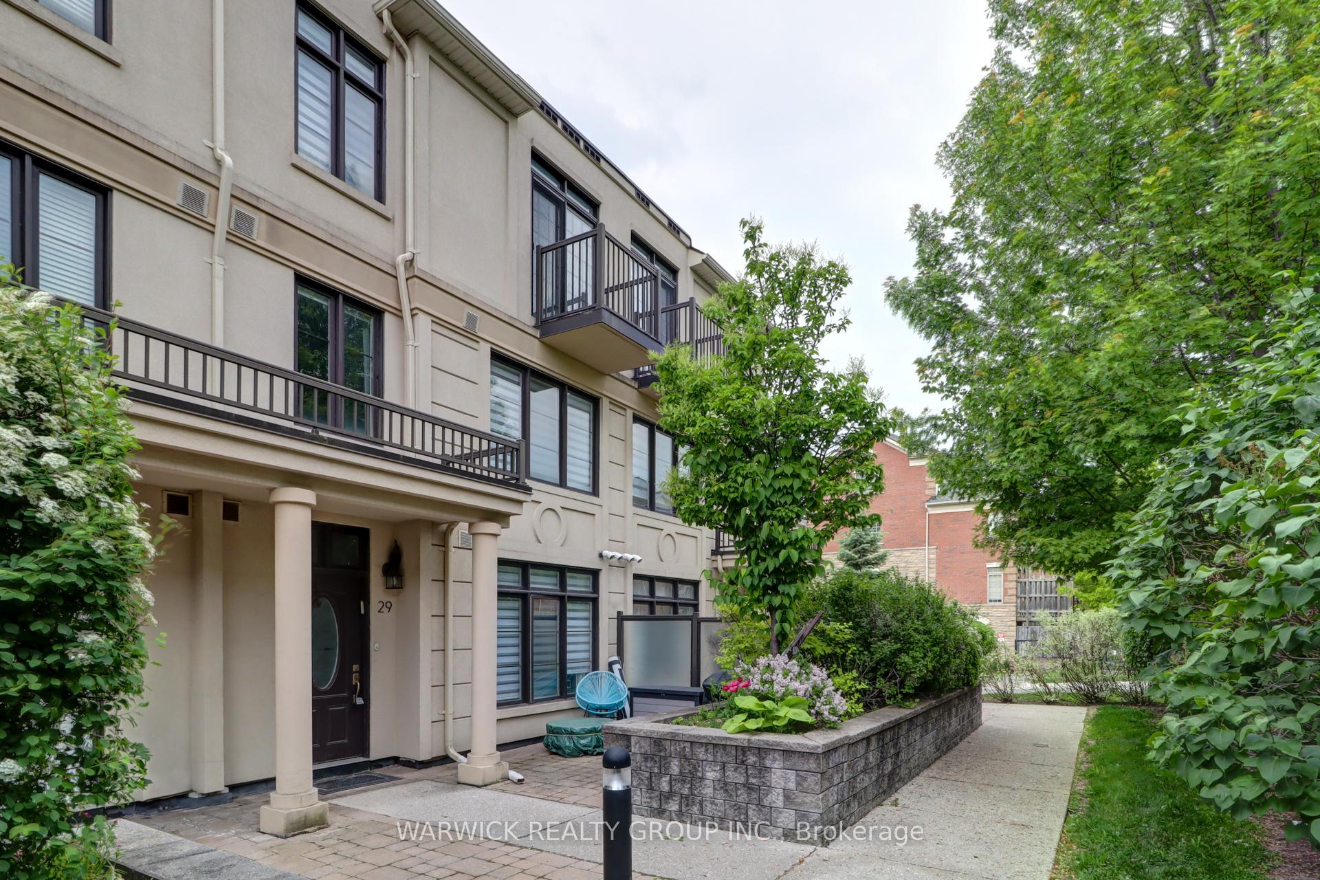 Photo 2 of Unit 29, 7 Brighton Place, Vaughan, Crestwood-Springfarm-Yorkhill — HOMEH