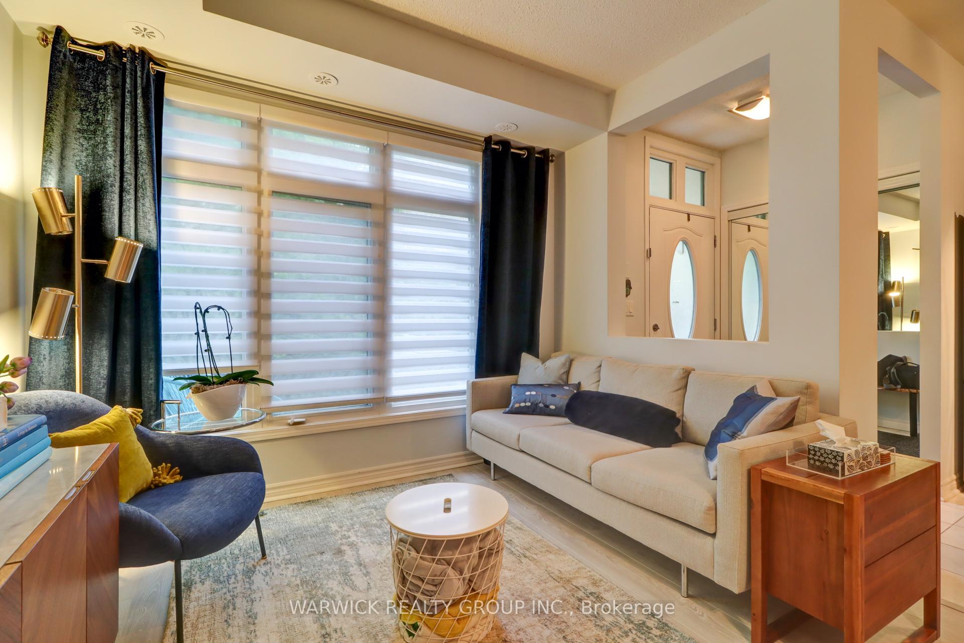 Photo 5 of Unit 29, 7 Brighton Place, Vaughan, Crestwood-Springfarm-Yorkhill — HOMEH