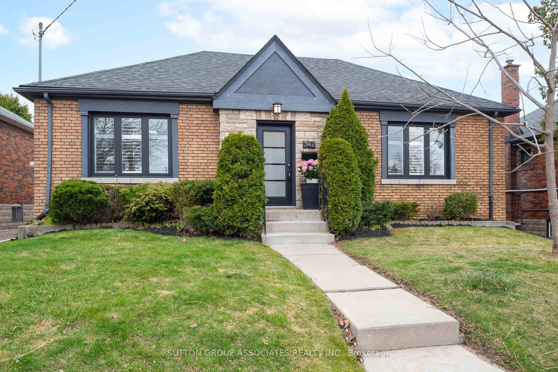 Photo 1 of 542 Atlas Avenue, Toronto, Oakwood Village — HOMEH