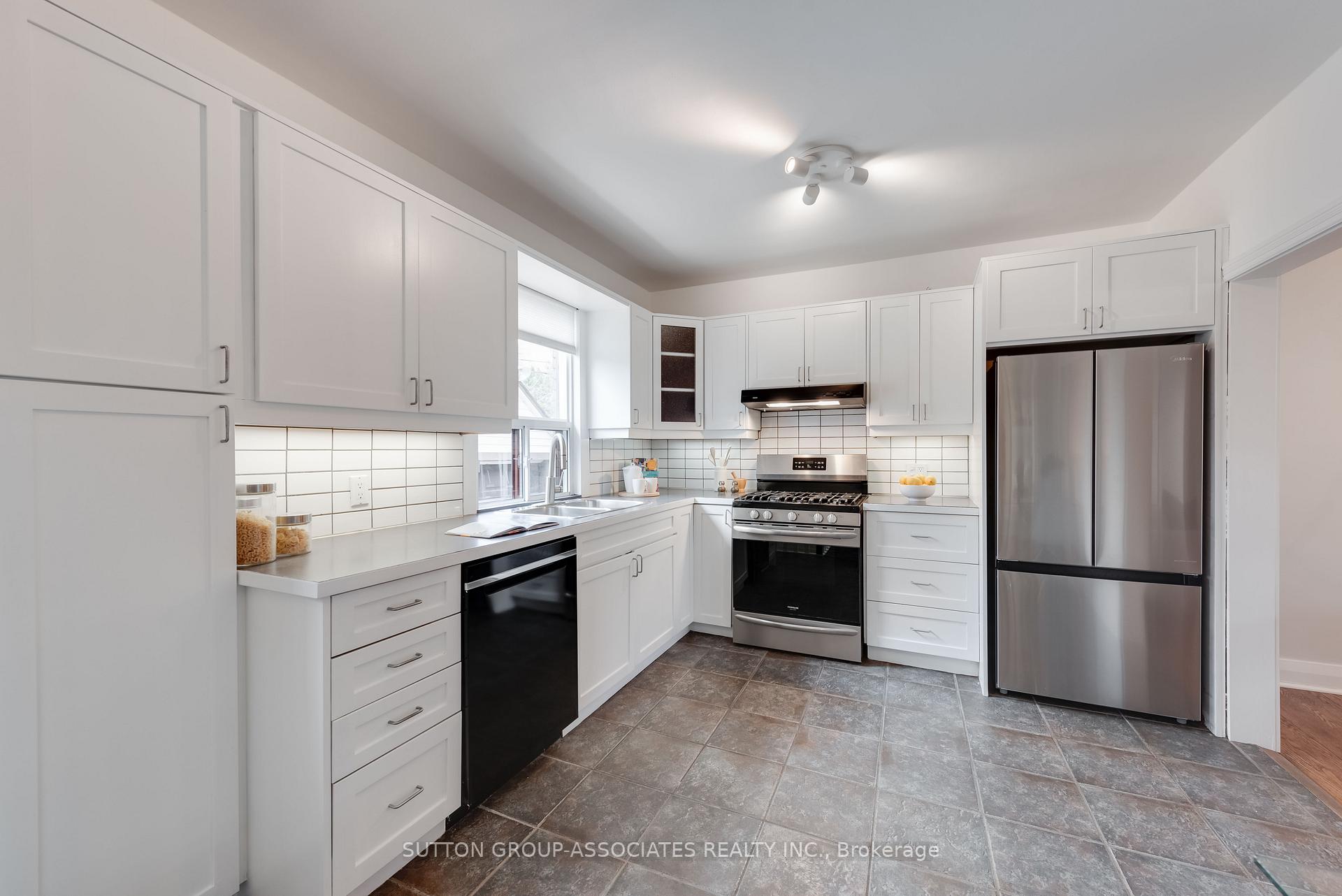 Photo 30 of 542 Atlas Avenue, Toronto, Oakwood Village — HOMEH