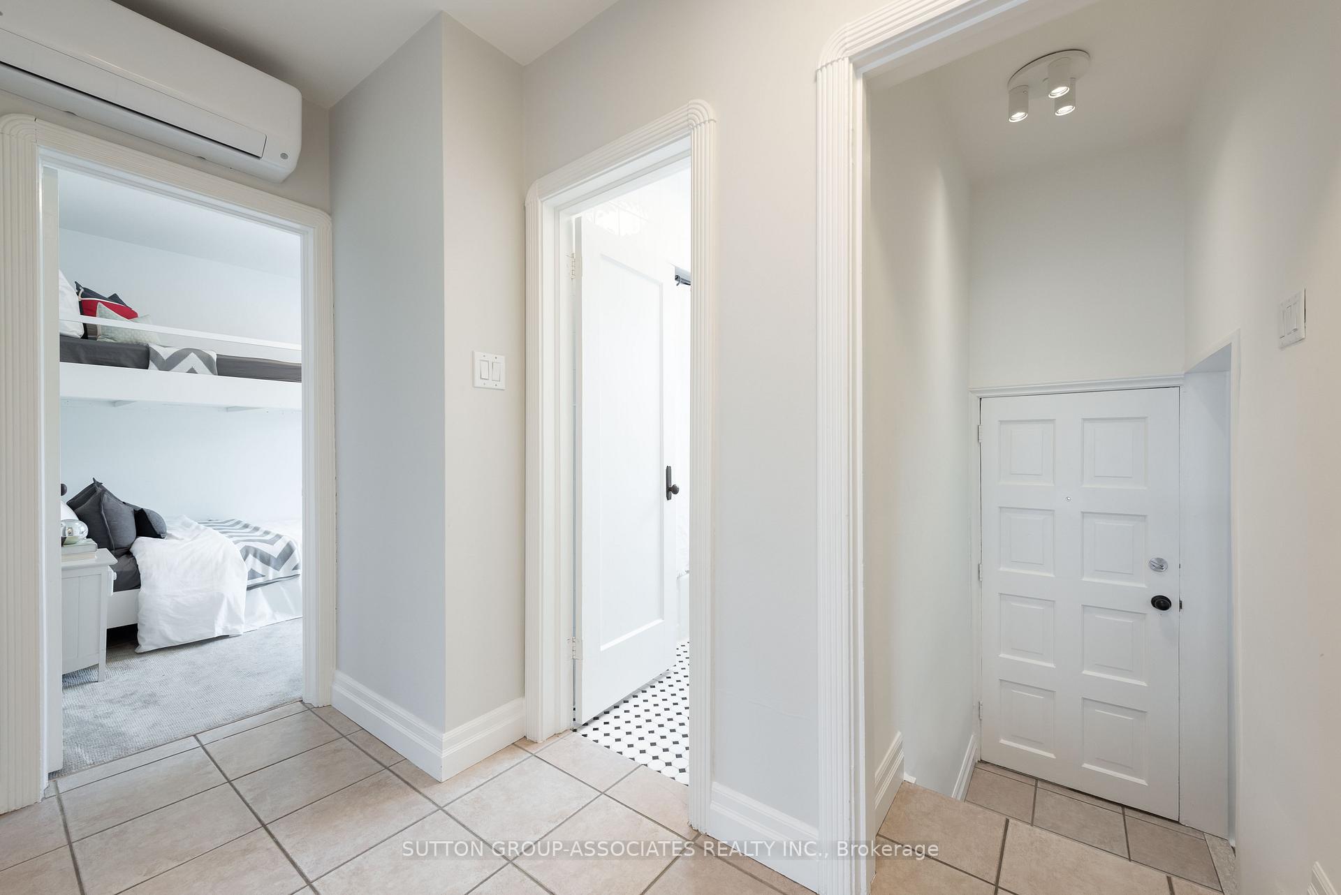 Photo 12 of 542 Atlas Avenue, Toronto, Oakwood Village — HOMEH