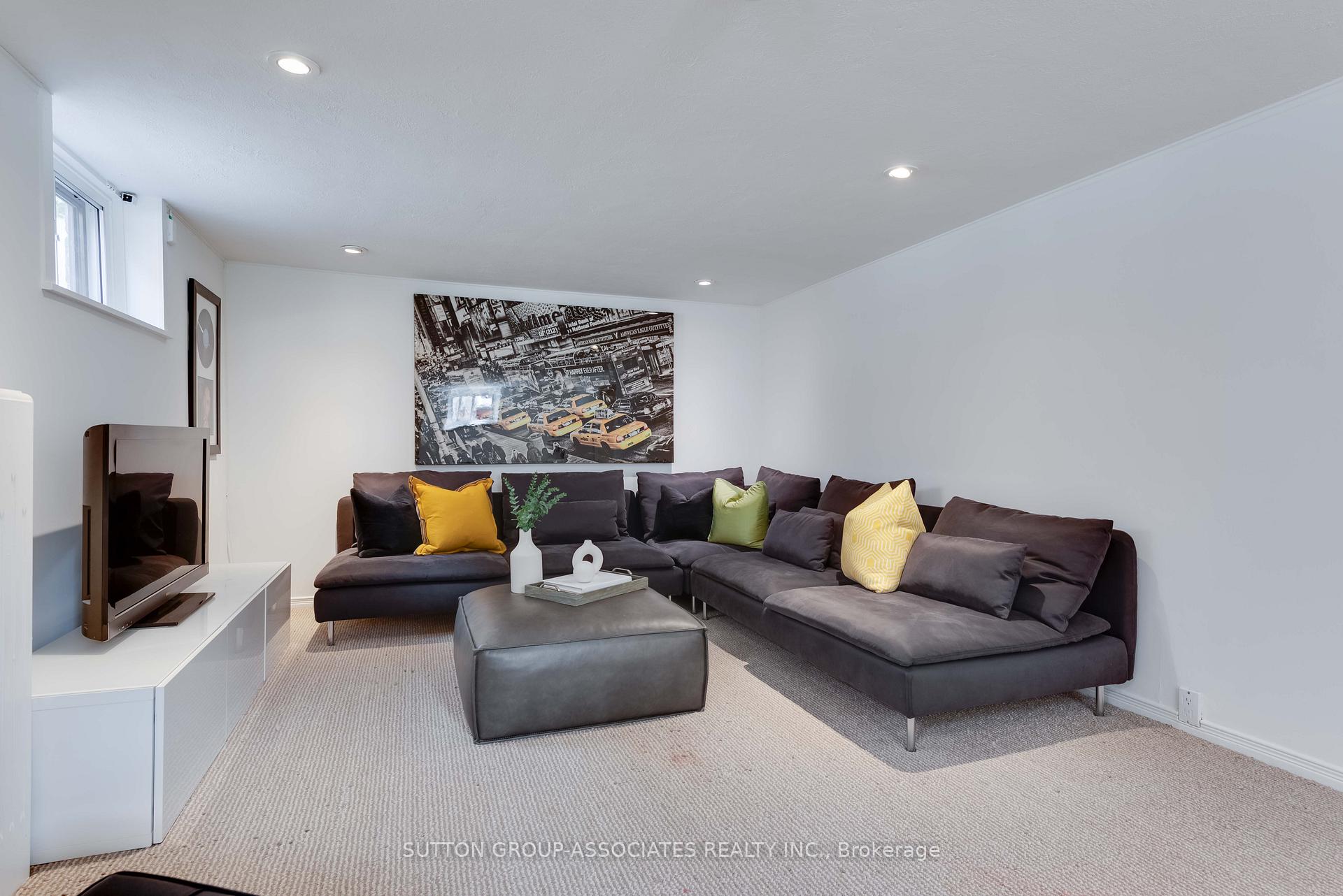 Photo 36 of 542 Atlas Avenue, Toronto, Oakwood Village — HOMEH
