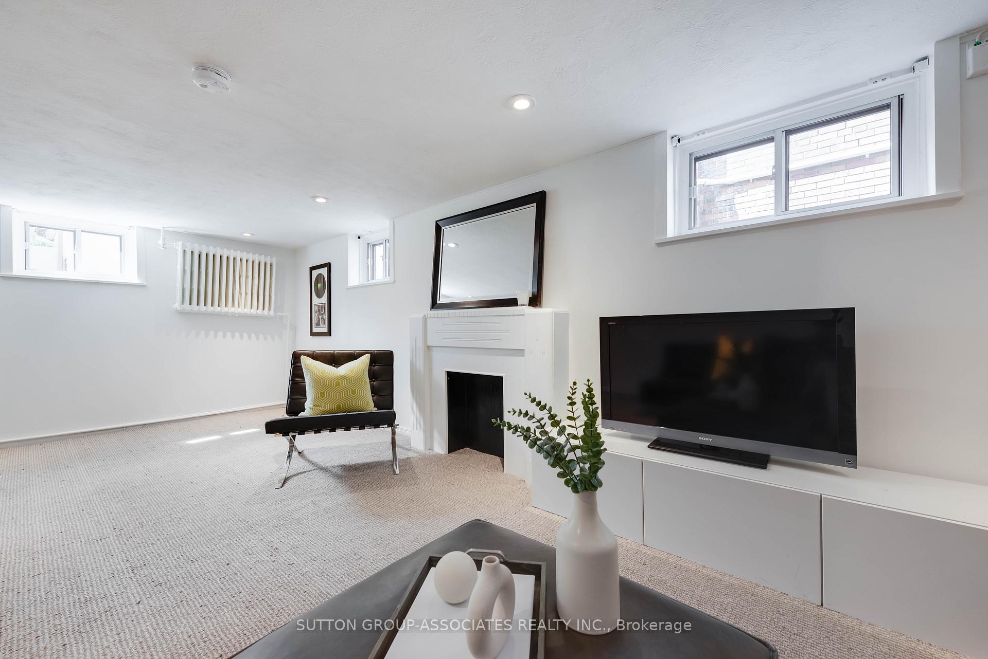 Photo 38 of 542 Atlas Avenue, Toronto, Oakwood Village — HOMEH