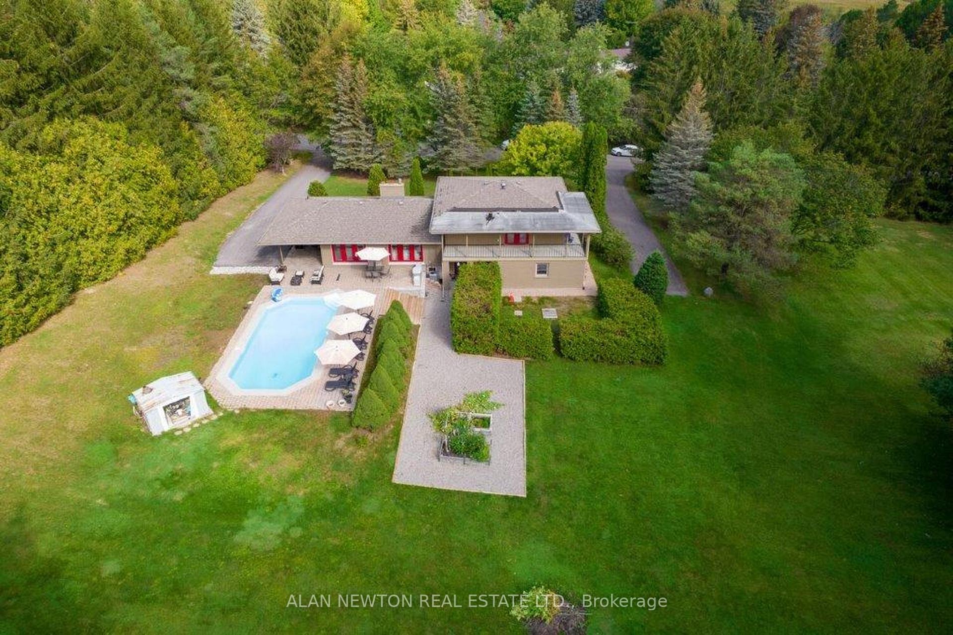 Photo 1 of 45 King View Crescent, King, King City — HOMEH