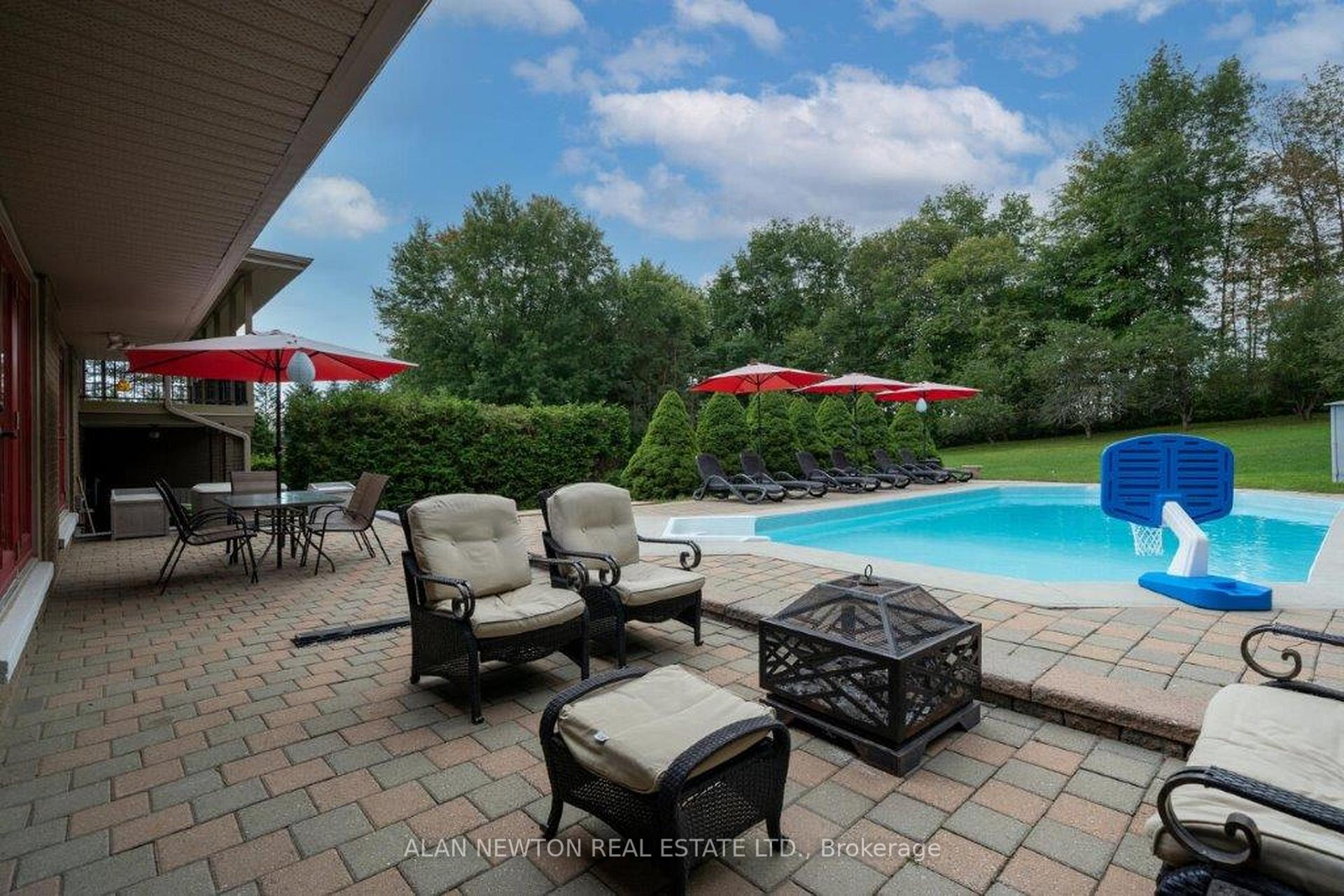 Photo 6 of 45 King View Crescent, King, King City — HOMEH