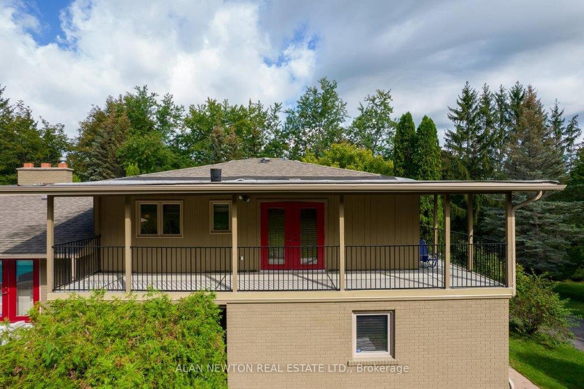 Photo 13 of 45 King View Crescent, King, King City — HOMEH