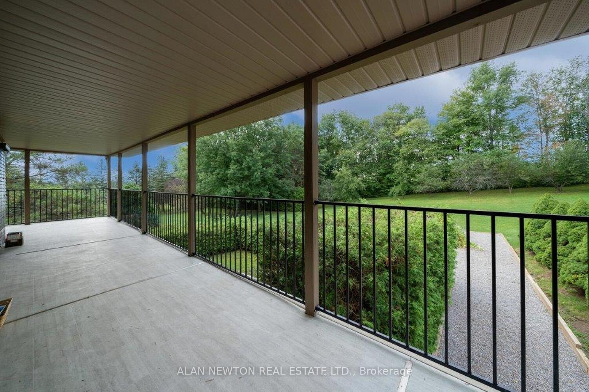Photo 23 of 45 King View Crescent, King, King City — HOMEH