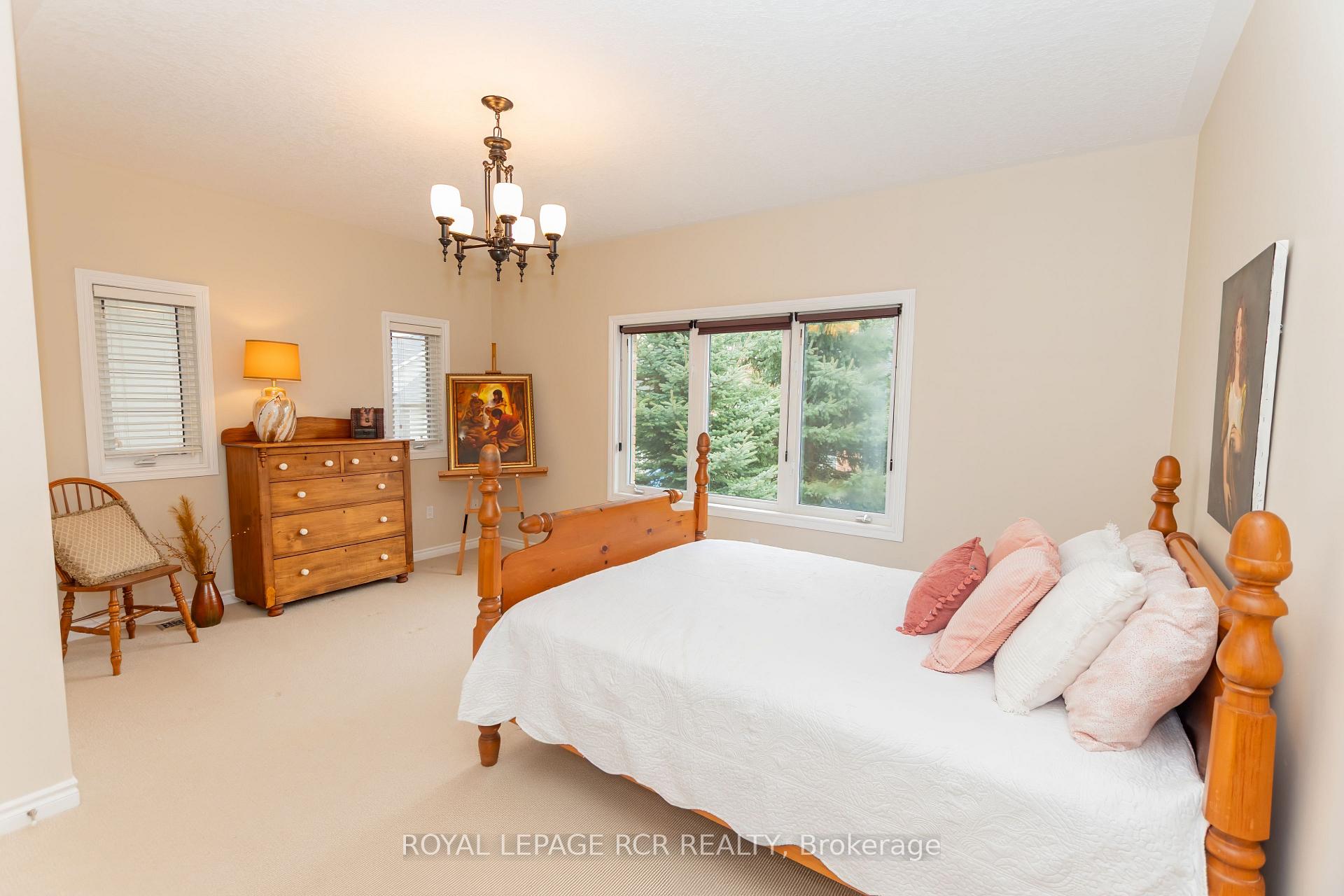 Photo 10 of Unit 162, 200 Kingfisher Drive, Mono, Rural Mono — HOMEH