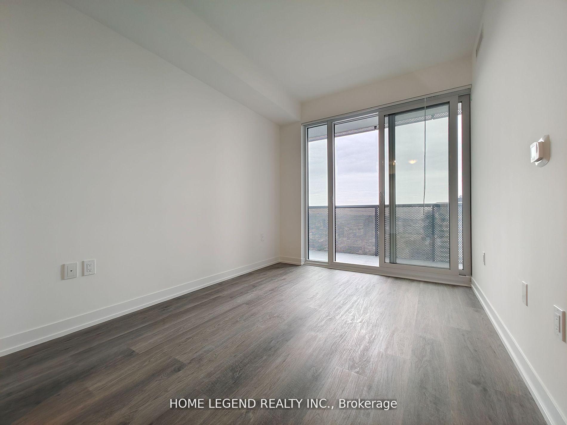 Photo 2 of Unit 5507, 55 Cooper Street, Toronto, Waterfront Communities — HOMEH