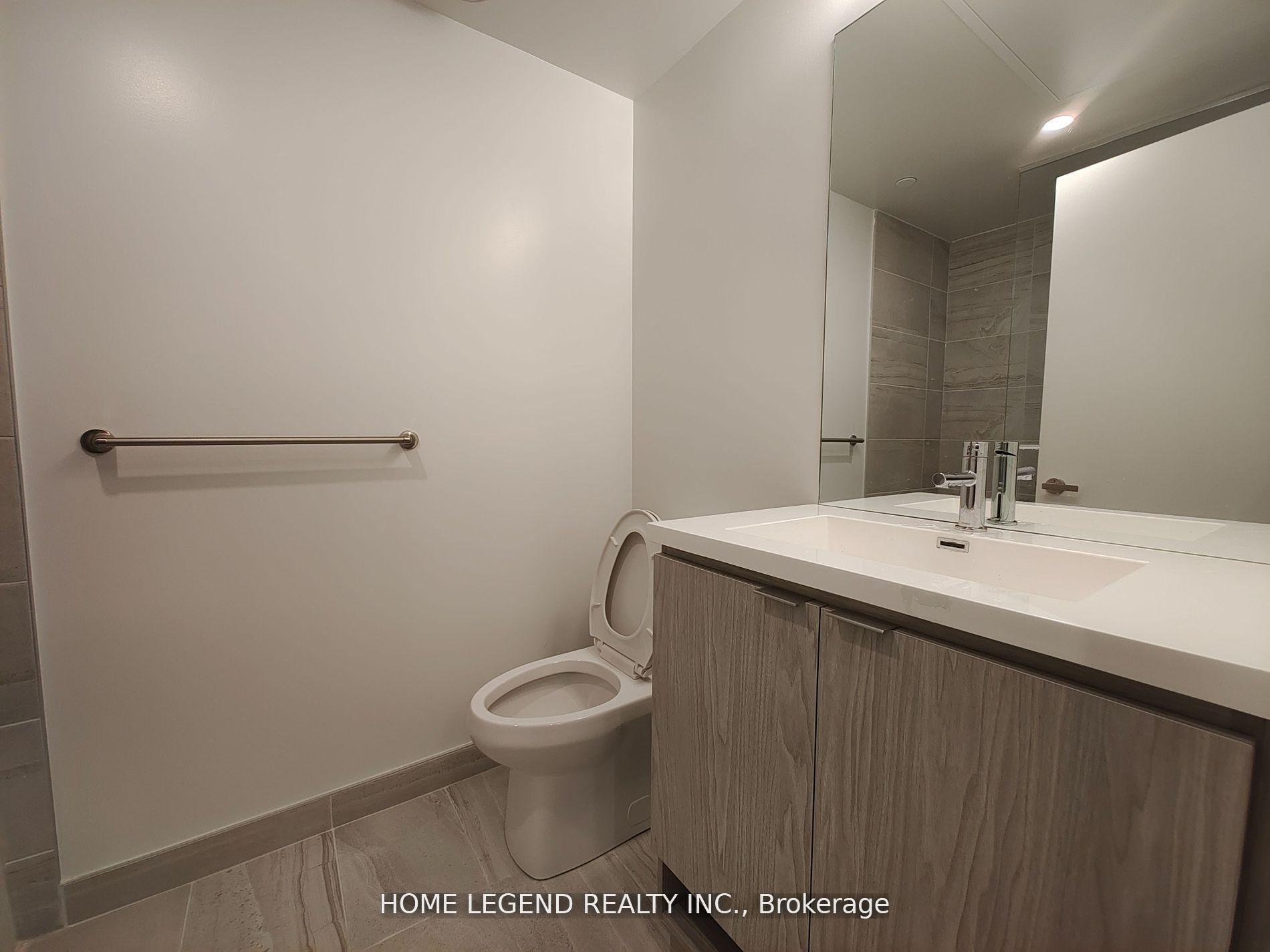 Photo 6 of Unit 5507, 55 Cooper Street, Toronto, Waterfront Communities — HOMEH