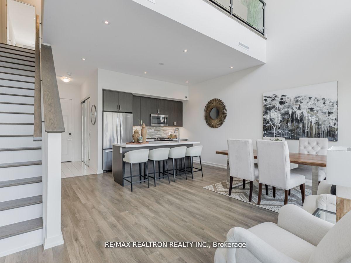 Photo 3 of 3783 Mangusta Court, Innisfil, Rural Innisfil — HOMEH