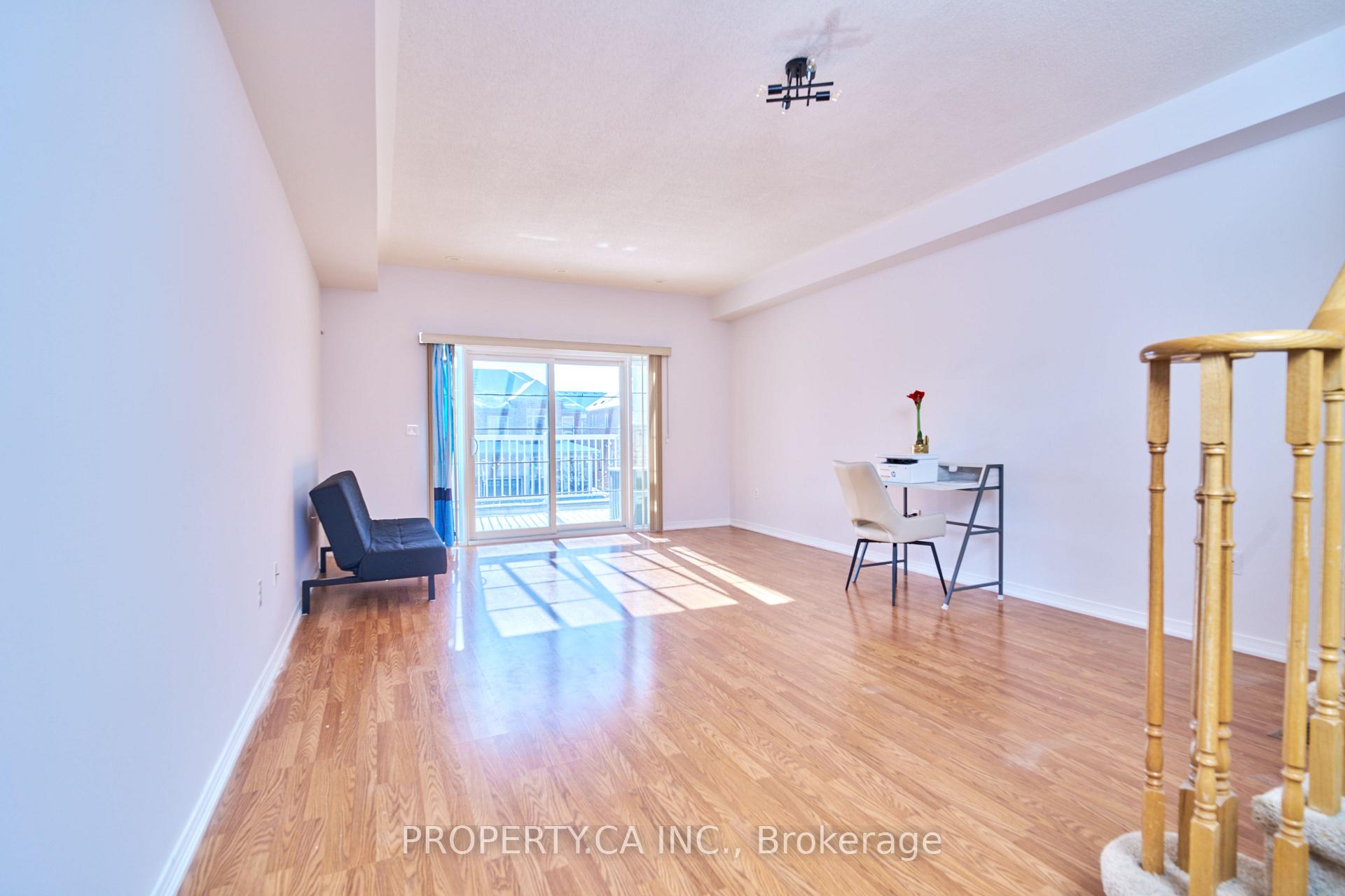 Photo 6 of 85 Chokecherry Crescent, Markham, Wismer — HOMEH