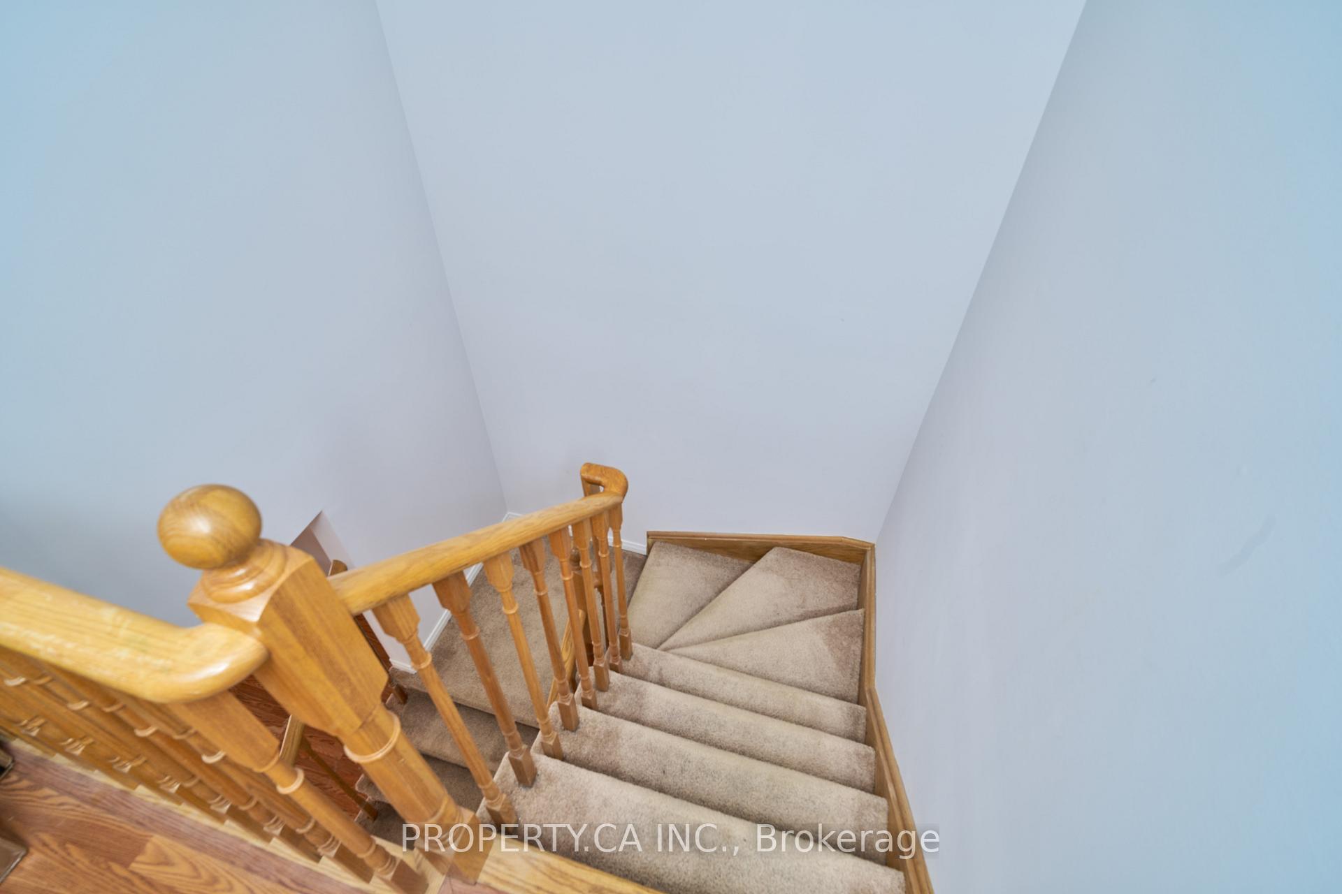 Photo 9 of 85 Chokecherry Crescent, Markham, Wismer — HOMEH