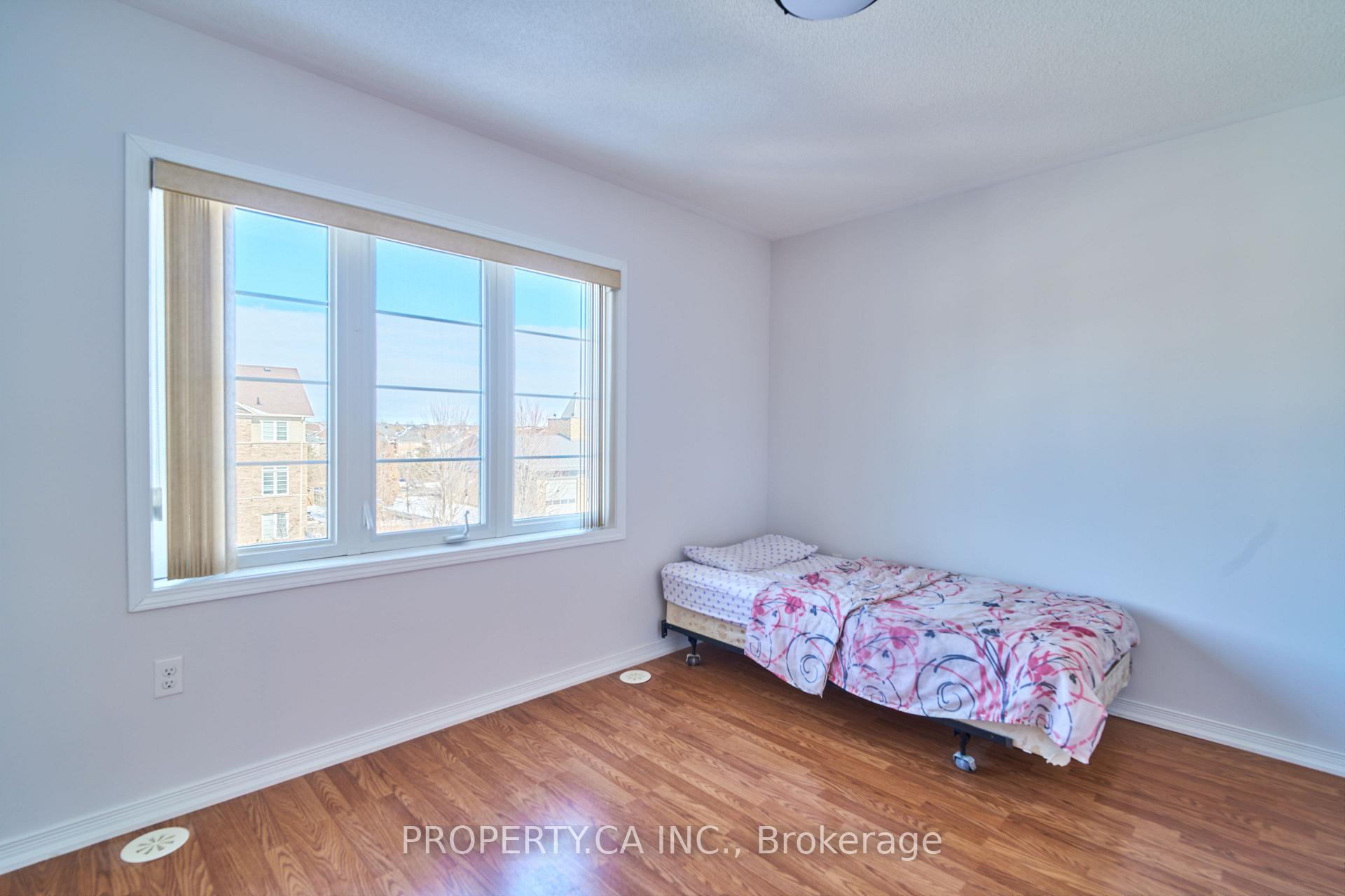 Photo 14 of 85 Chokecherry Crescent, Markham, Wismer — HOMEH
