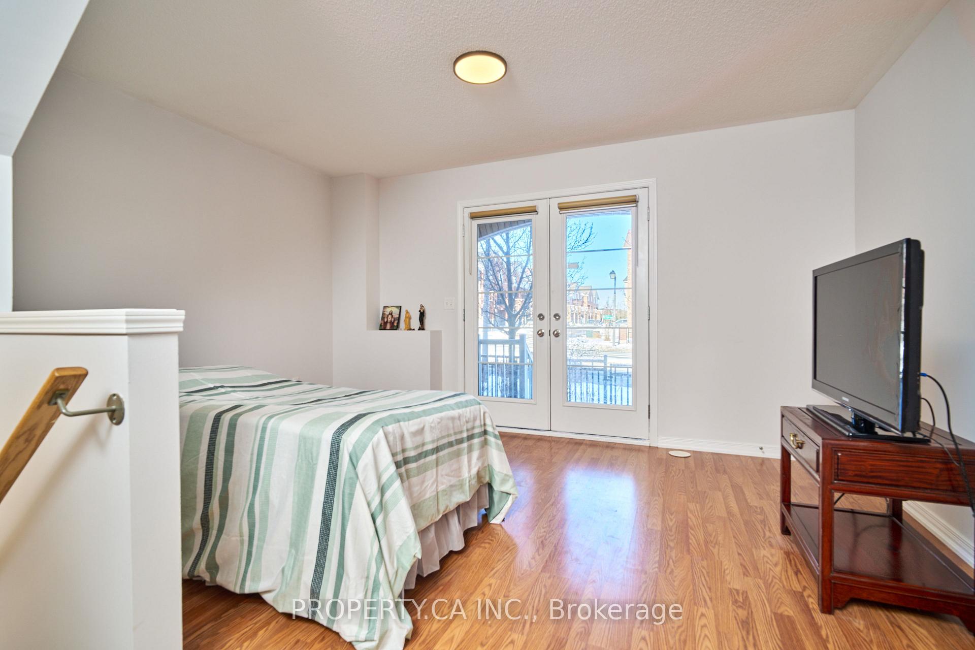 Photo 17 of 85 Chokecherry Crescent, Markham, Wismer — HOMEH