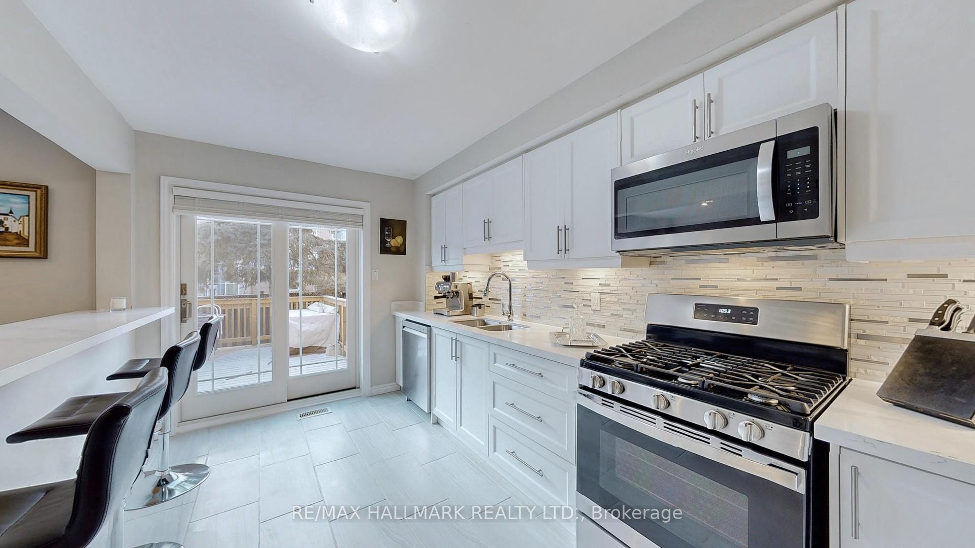 Photo 13 of 21 Weekes Drive, Ajax, Central West — HOMEH