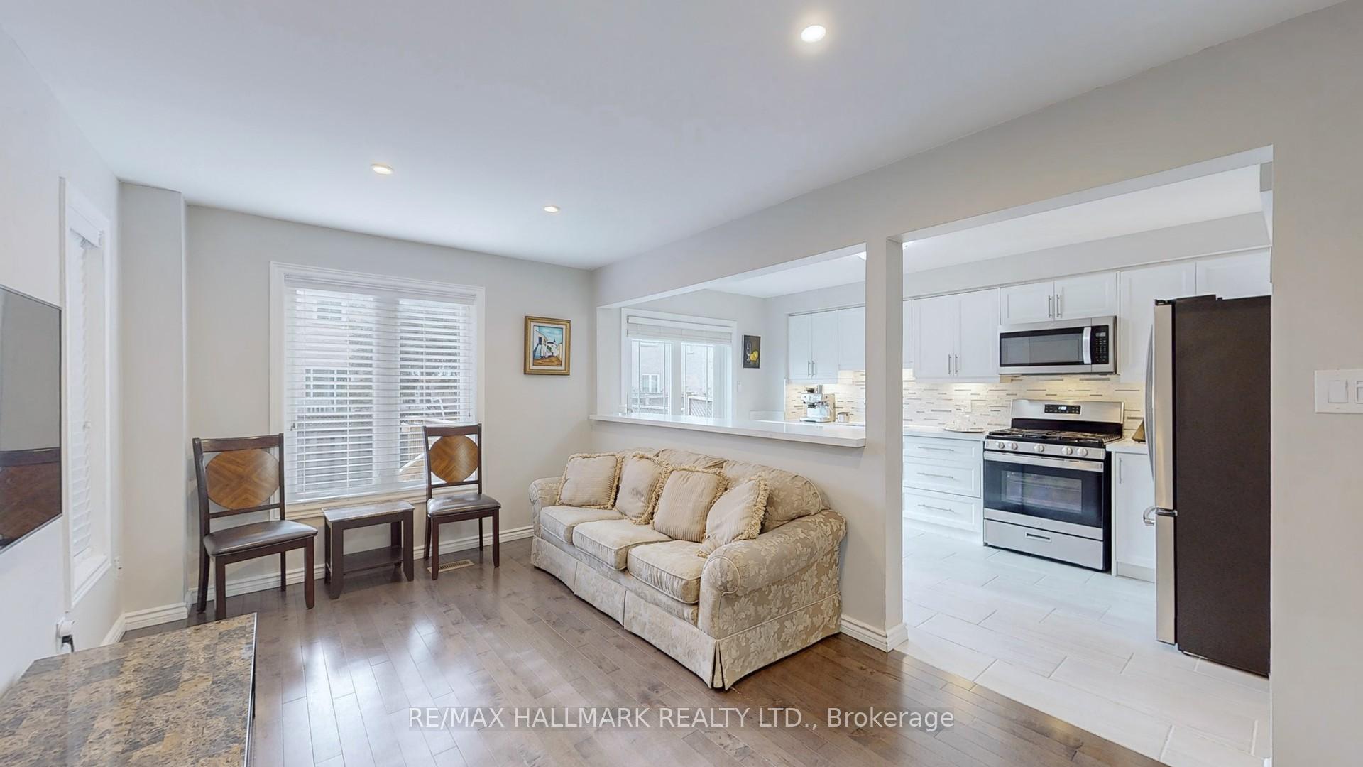 Photo 19 of 21 Weekes Drive, Ajax, Central West — HOMEH