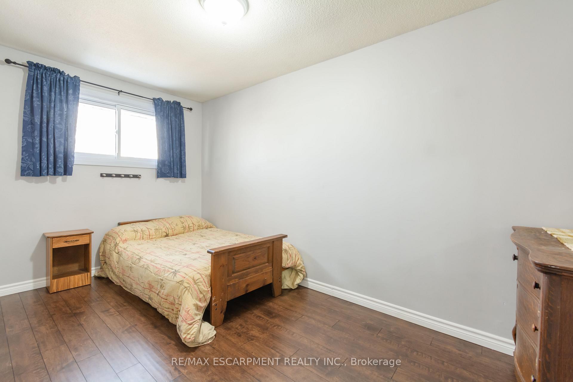Photo 26 of 117 Anna Capri Drive, Hamilton, Templemead — HOMEH