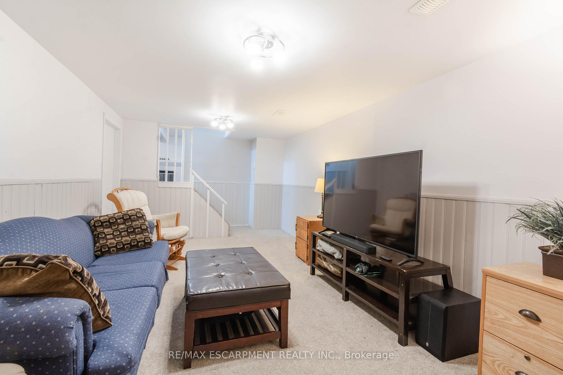 Photo 21 of 117 Anna Capri Drive, Hamilton, Templemead — HOMEH