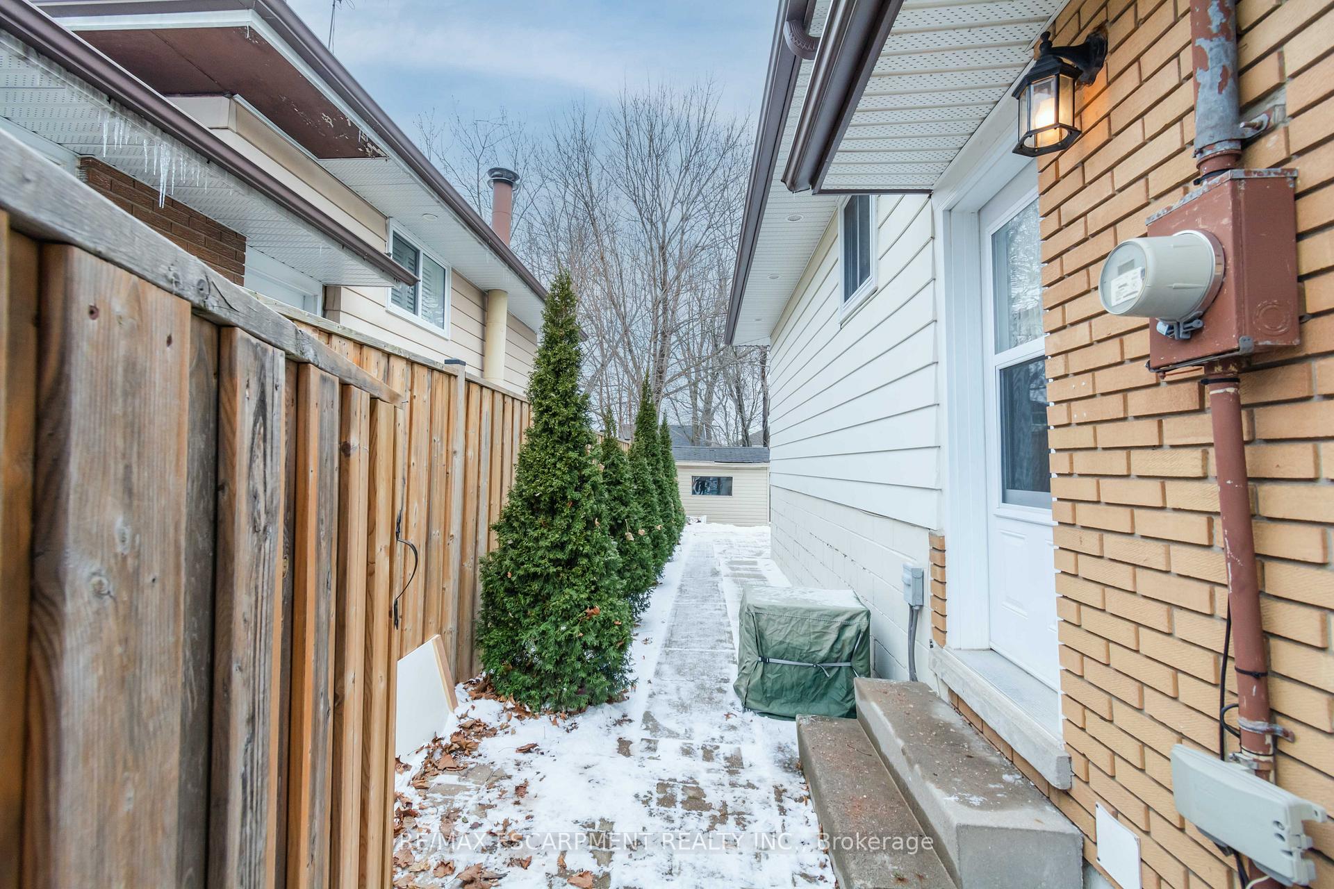 Photo 34 of 117 Anna Capri Drive, Hamilton, Templemead — HOMEH