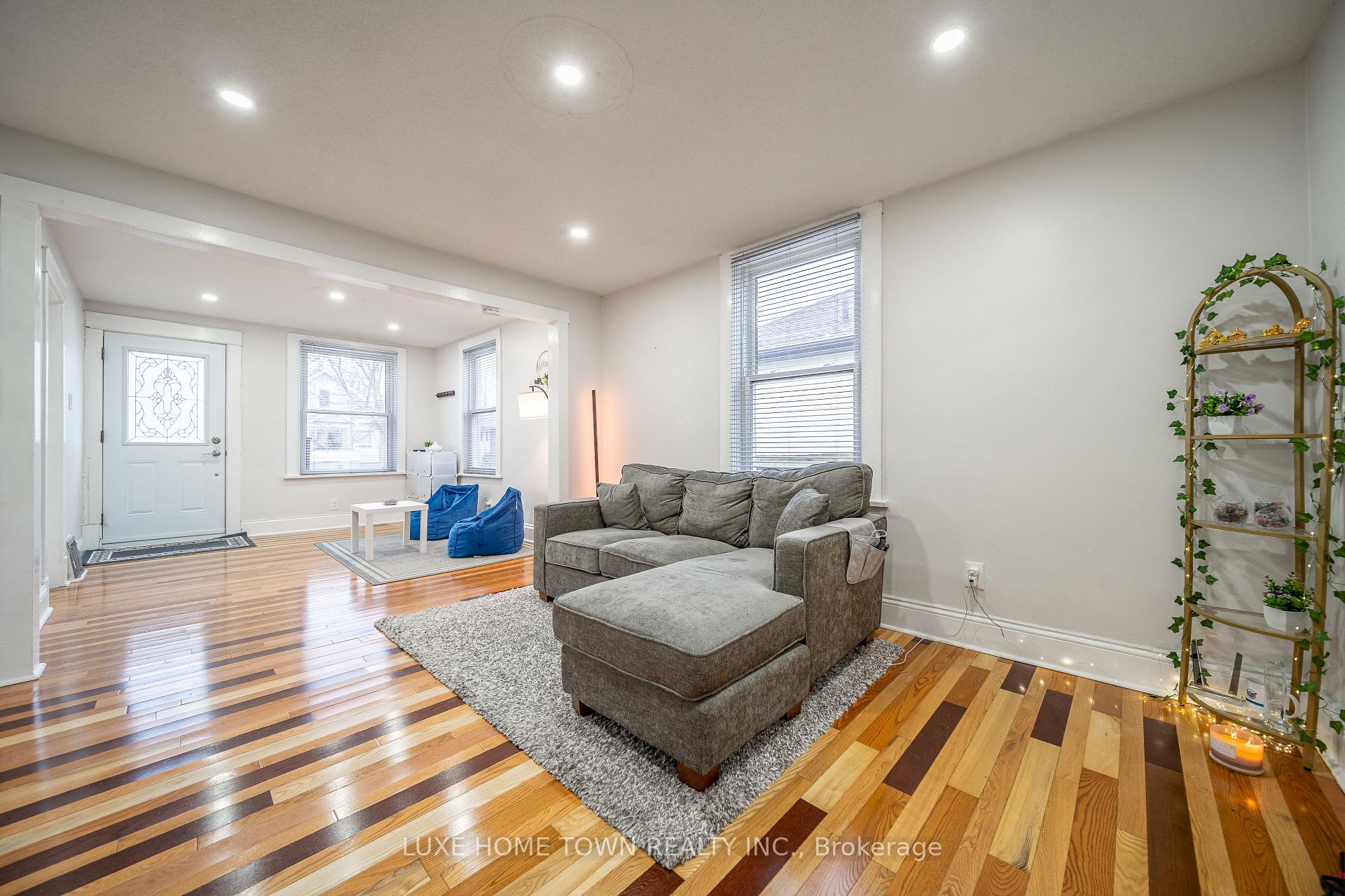 Photo 14 of 93 Norfolk Avenue, Cambridge — HOMEH