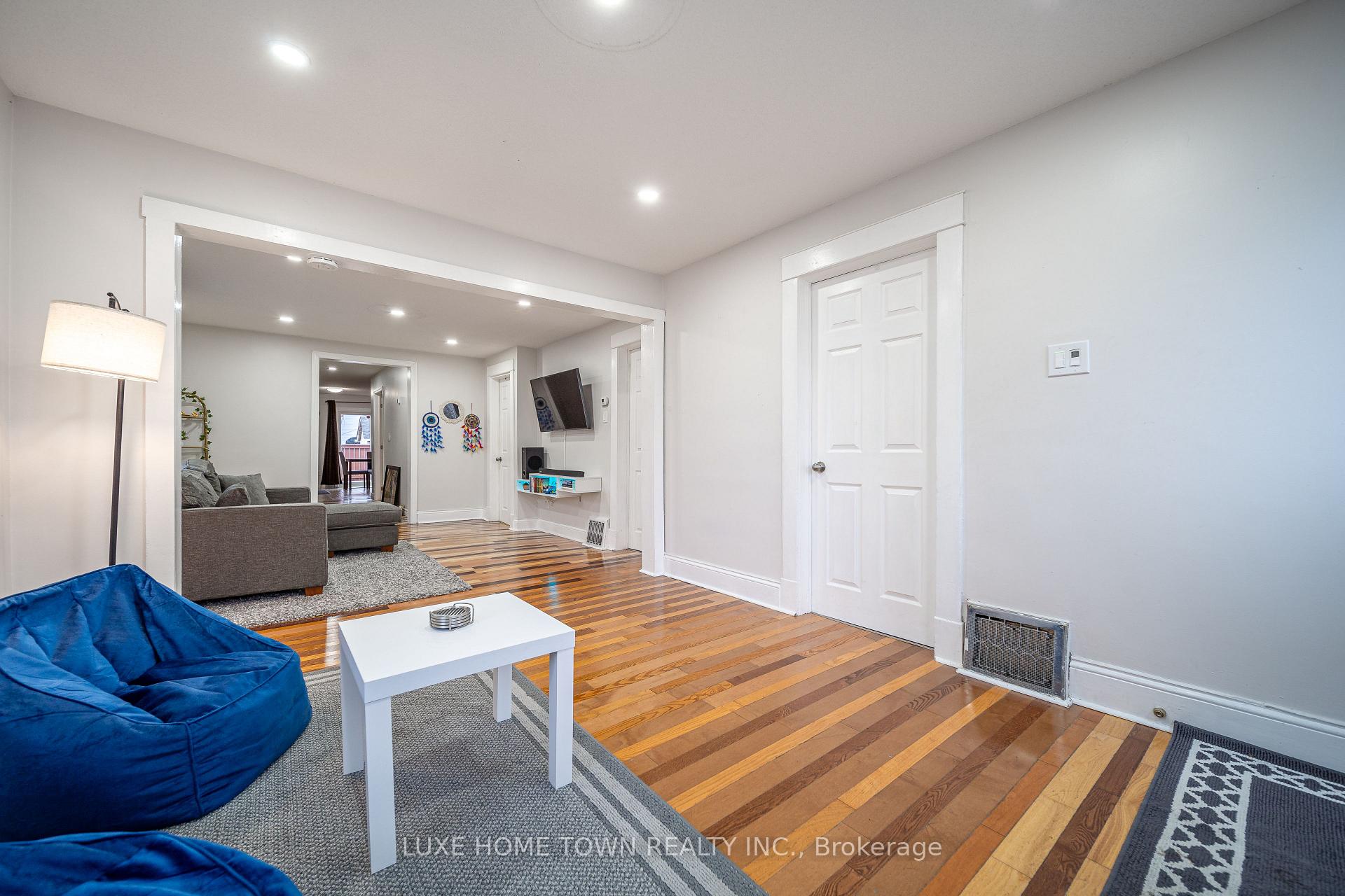 Photo 6 of 93 Norfolk Avenue, Cambridge — HOMEH