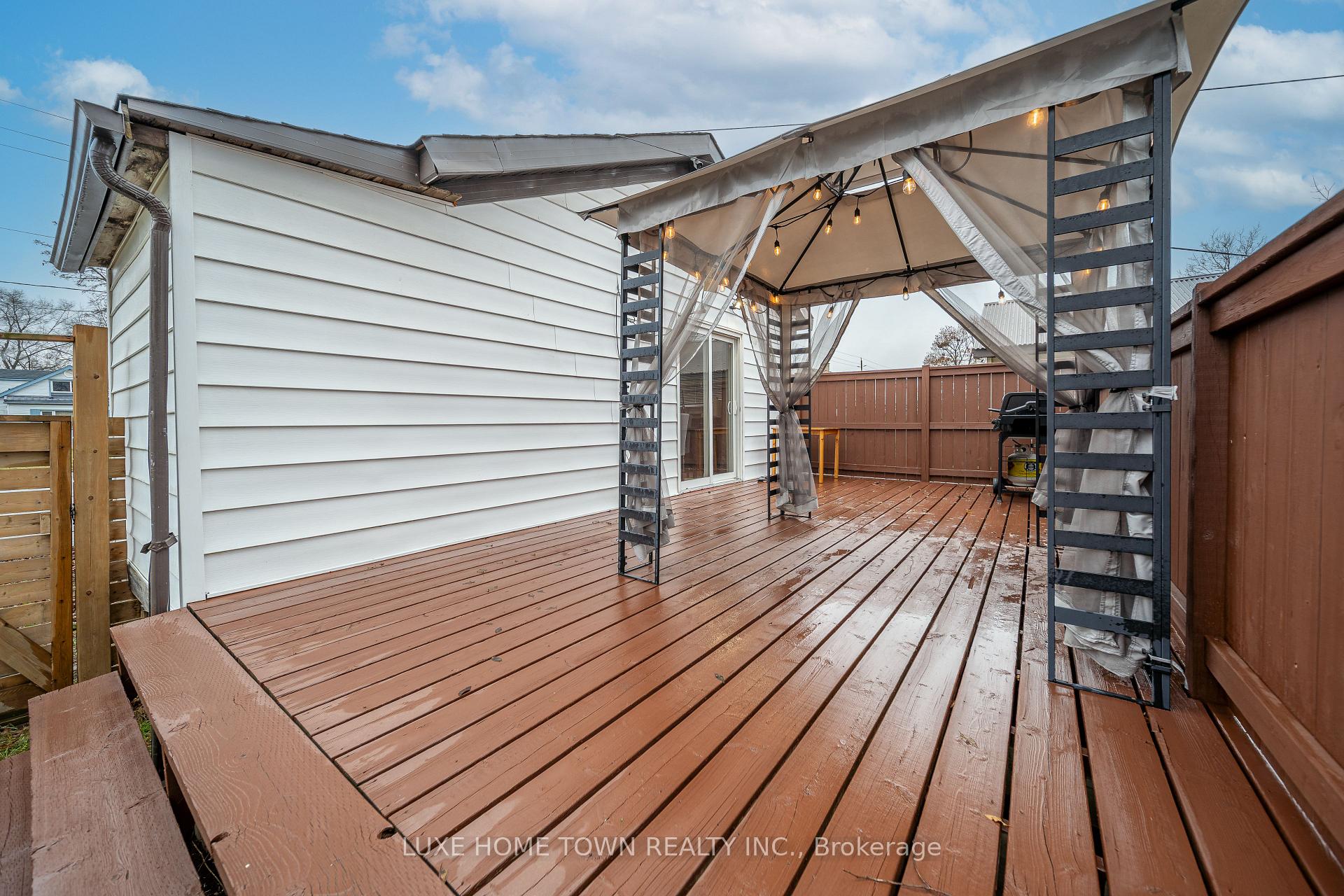 Photo 18 of 93 Norfolk Avenue, Cambridge — HOMEH