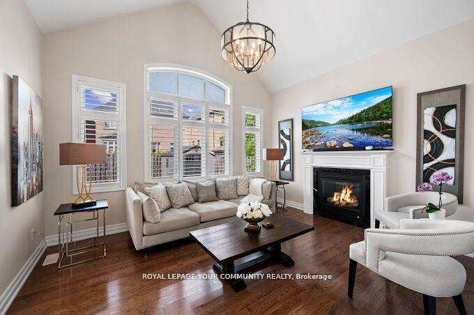 Photo 13 of 14 Robert Berry Crescent, King, King City — HOMEH