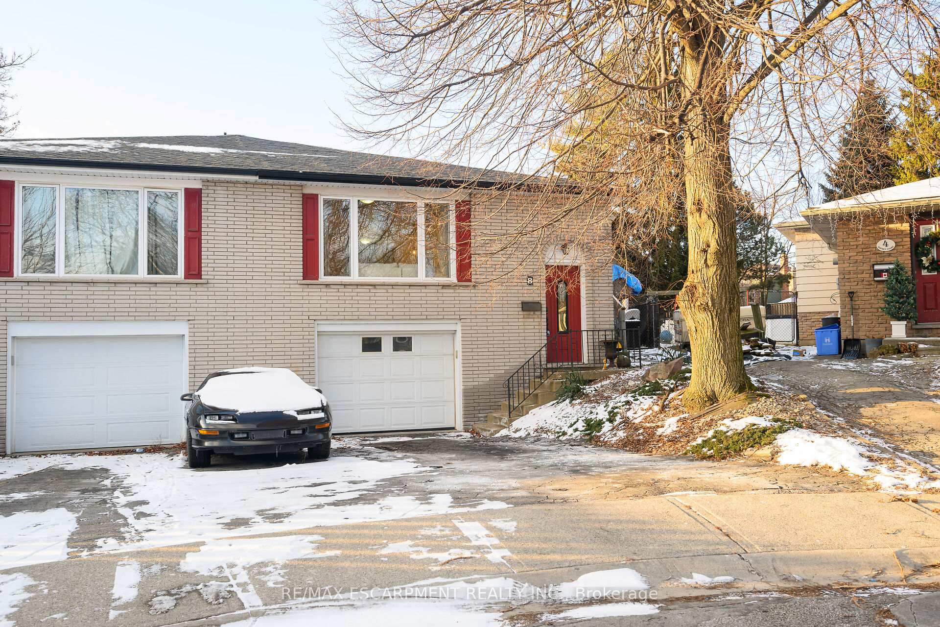 Photo 1 of 8 Gafney Court, Hamilton, Gilkson — HOMEH