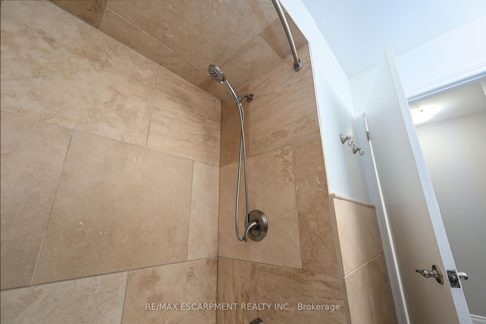 Photo 15 of 8 Gafney Court, Hamilton, Gilkson — HOMEH