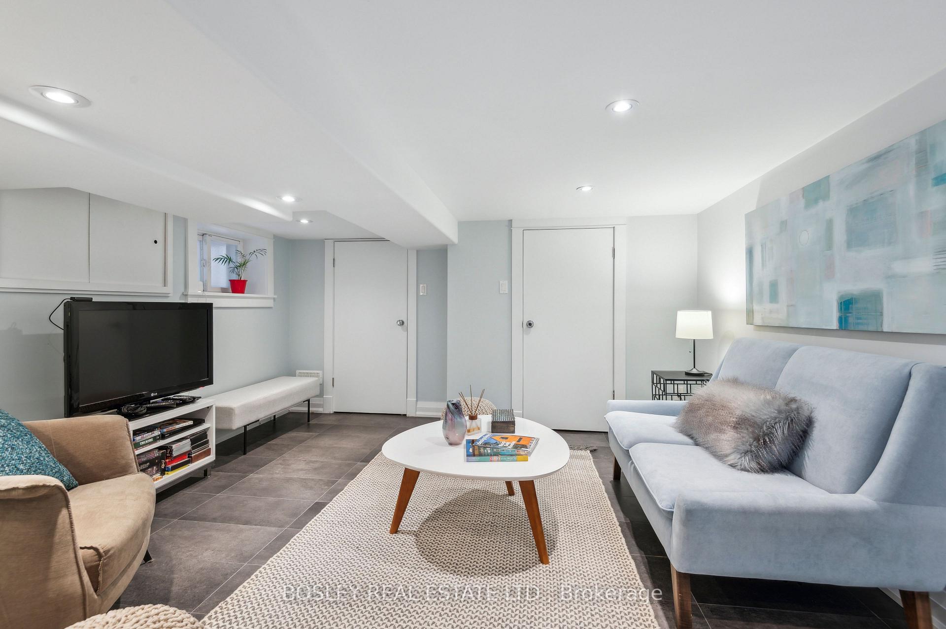 Photo 13 of 26 Parkfield Avenue, Toronto, South Riverdale — HOMEH
