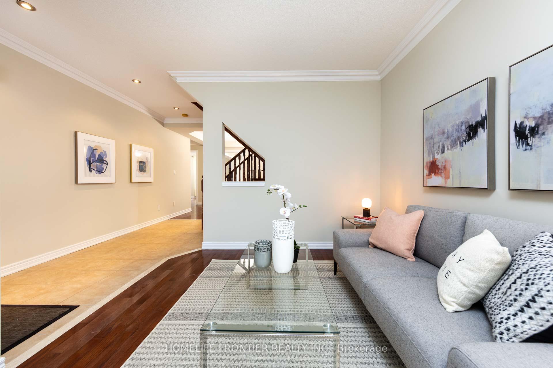 Photo 8 of 130 Leameadow Road, Vaughan, Patterson — HOMEH