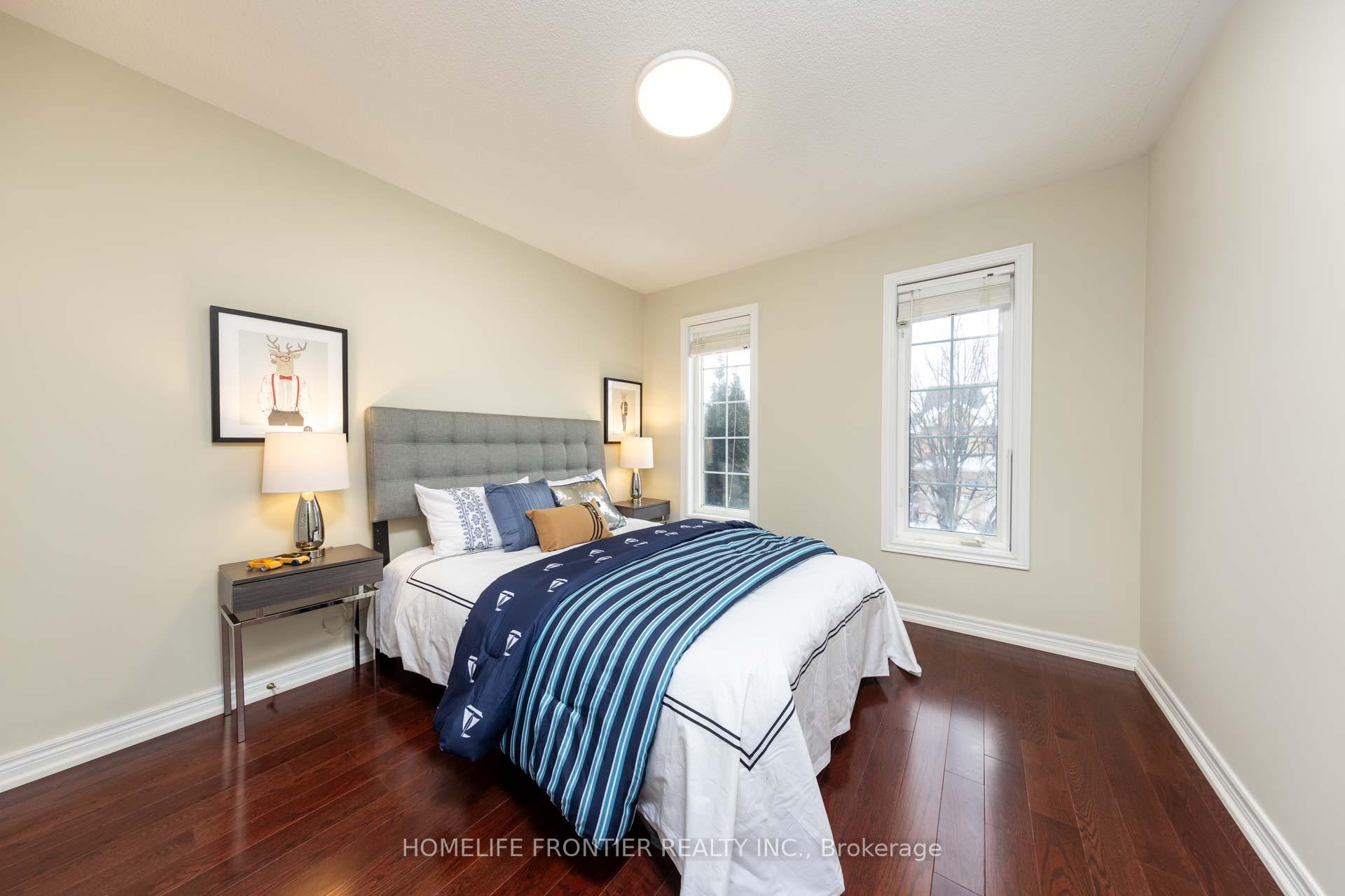 Photo 27 of 130 Leameadow Road, Vaughan, Patterson — HOMEH